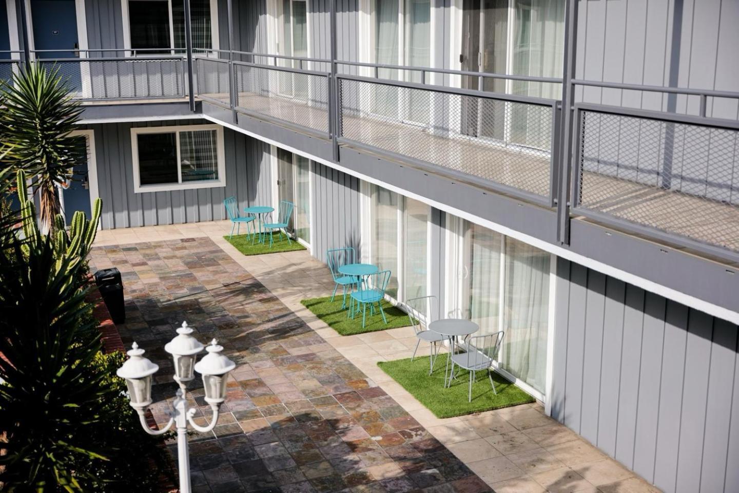 The Live Hotel photo 14