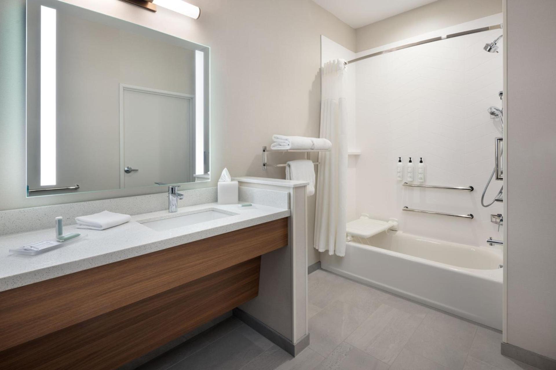 Fairfield by Marriott Inn & Suites Montrose photo 12