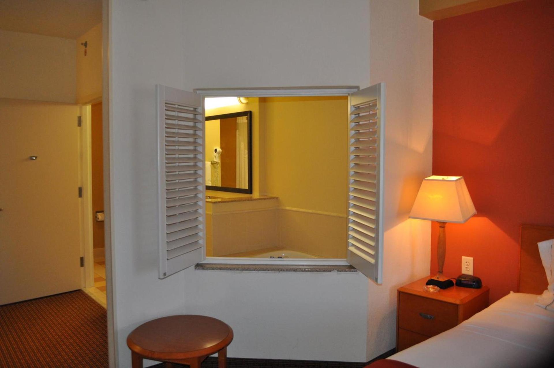 Holiday Inn Express Williamston by IHG photo 16