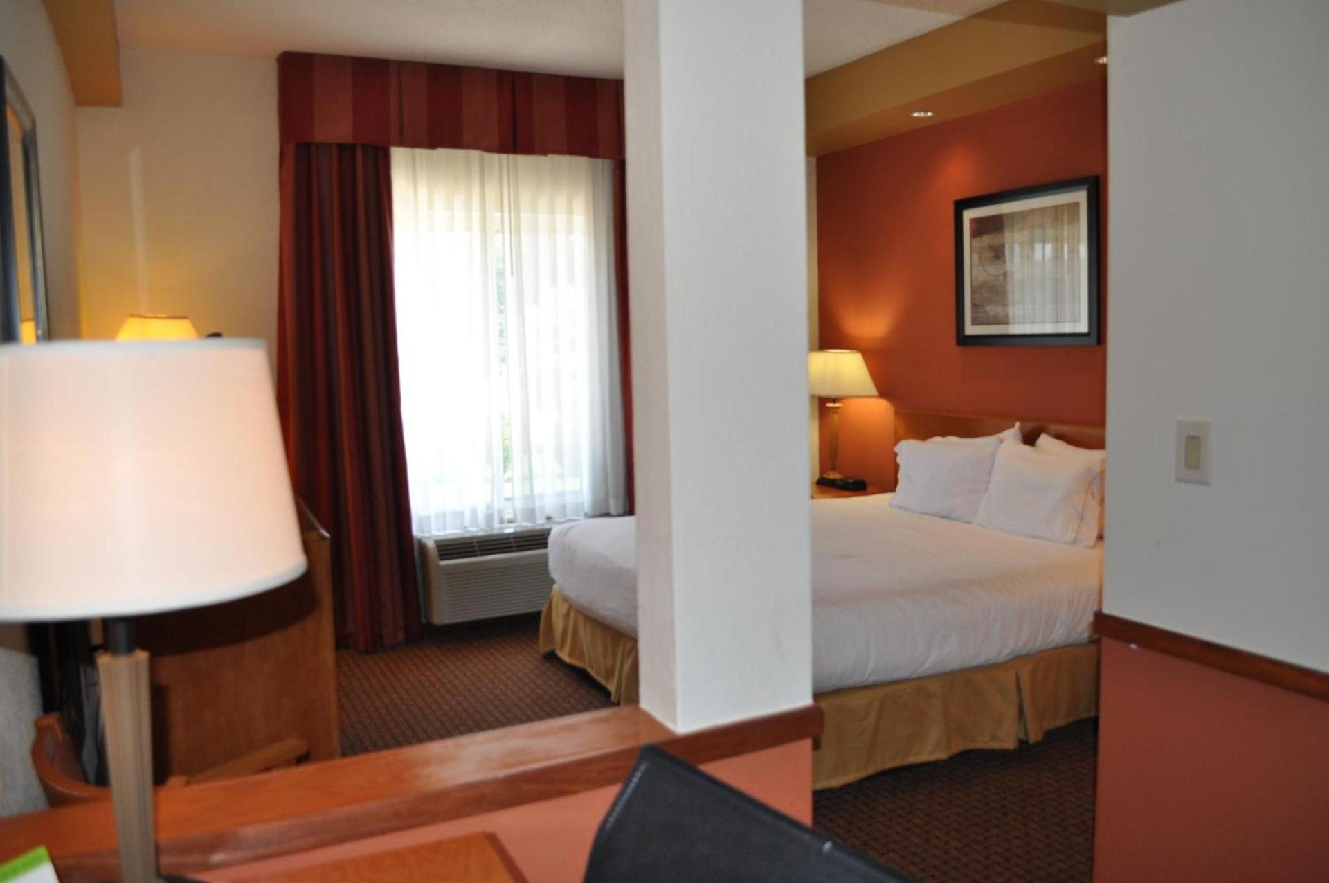 Holiday Inn Express Williamston by IHG photo 20
