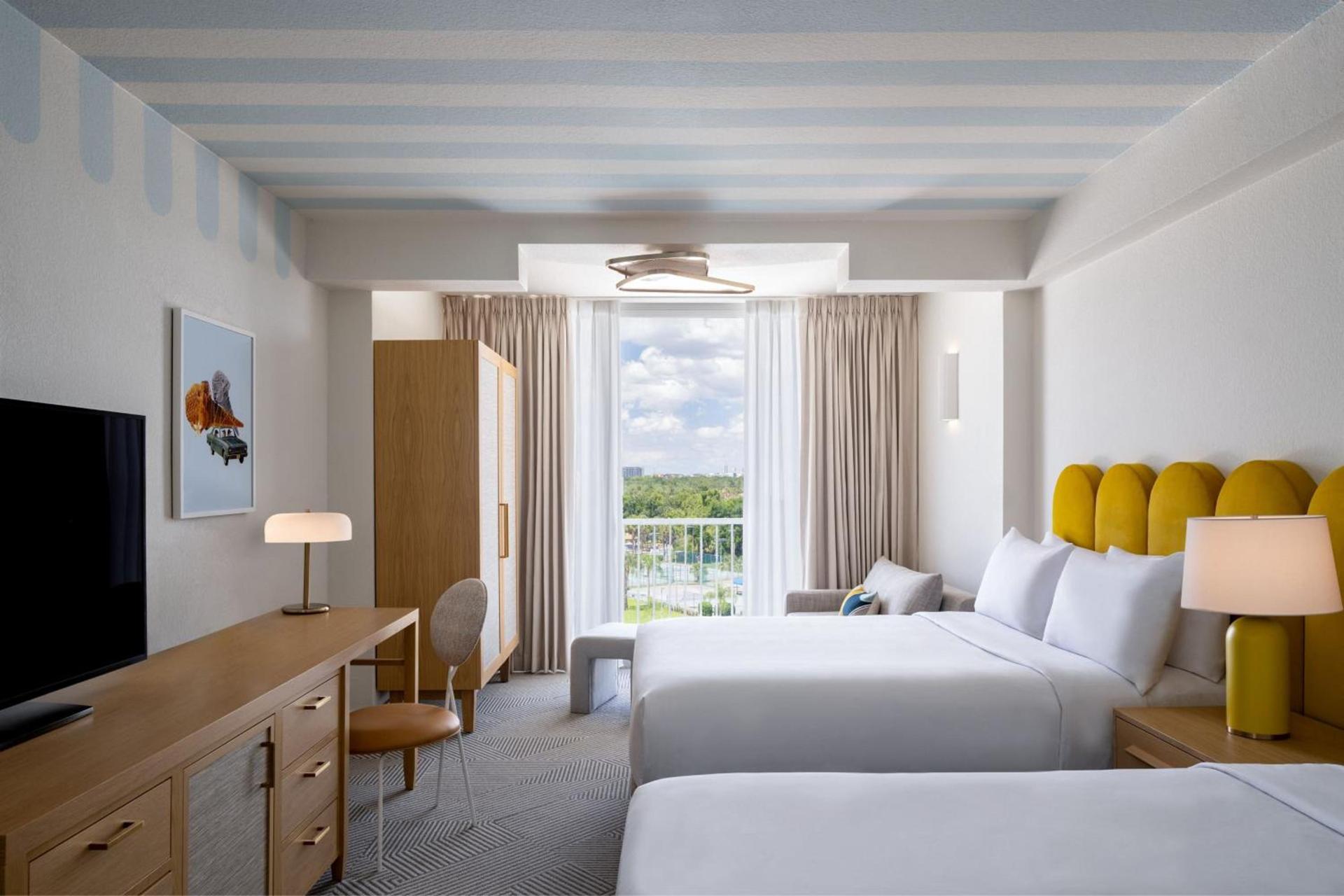 Renaissance Orlando Resort - Disney Springs Area - Free Shuttle to Disney Parks & Early Entry Benefits photo 19