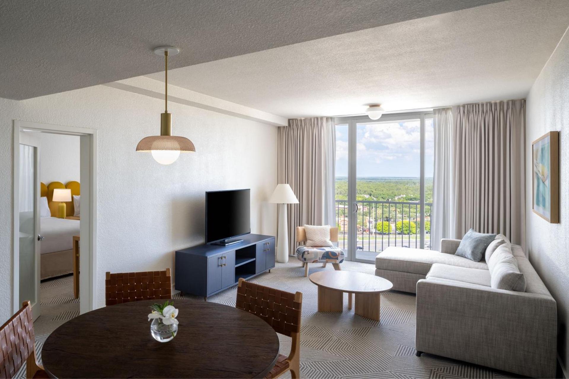 Renaissance Orlando Resort - Disney Springs Area - Free Shuttle to Disney Parks & Early Entry Benefits photo 55