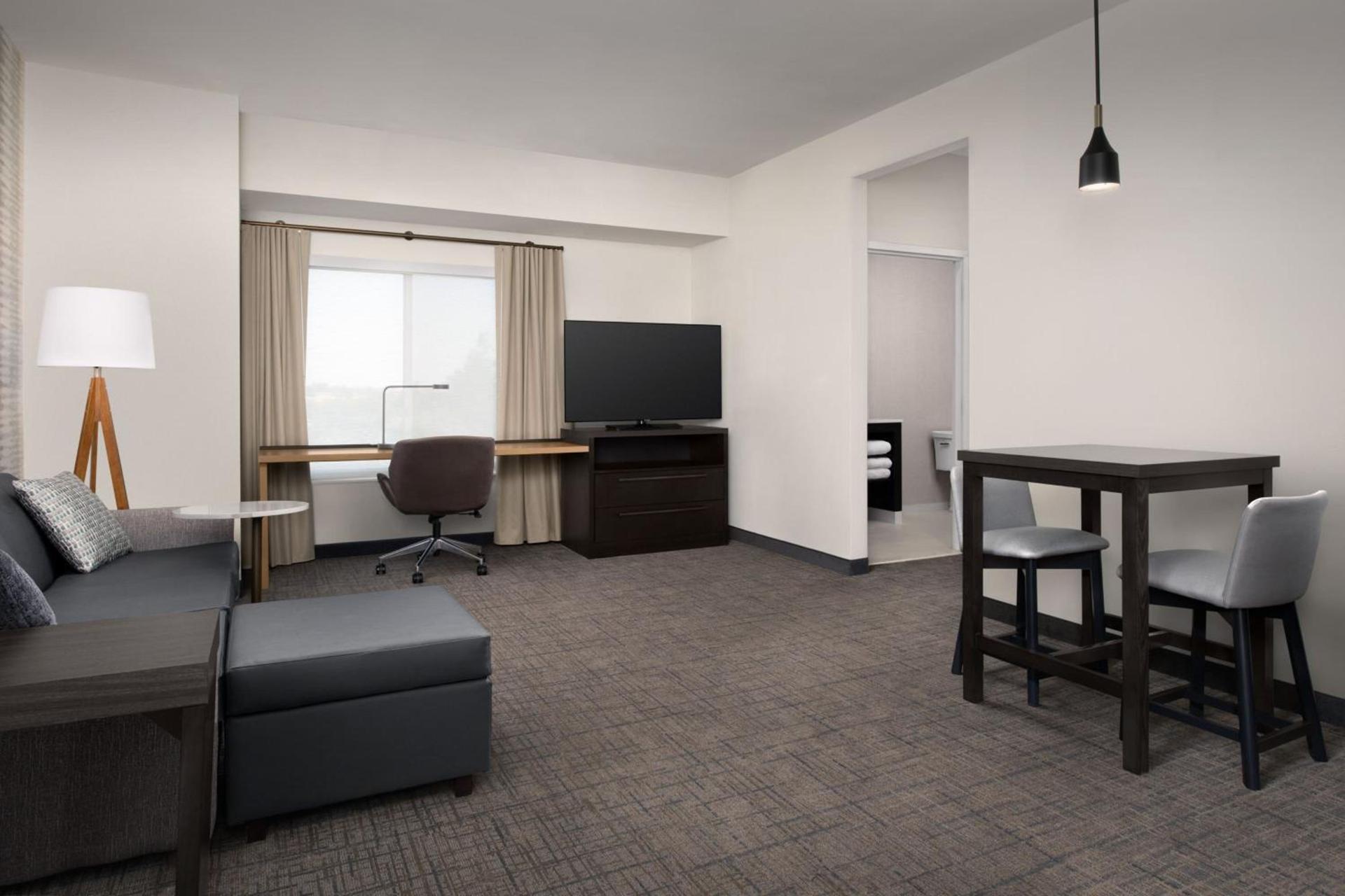 Residence Inn by Marriott Fresno Clovis photo 30