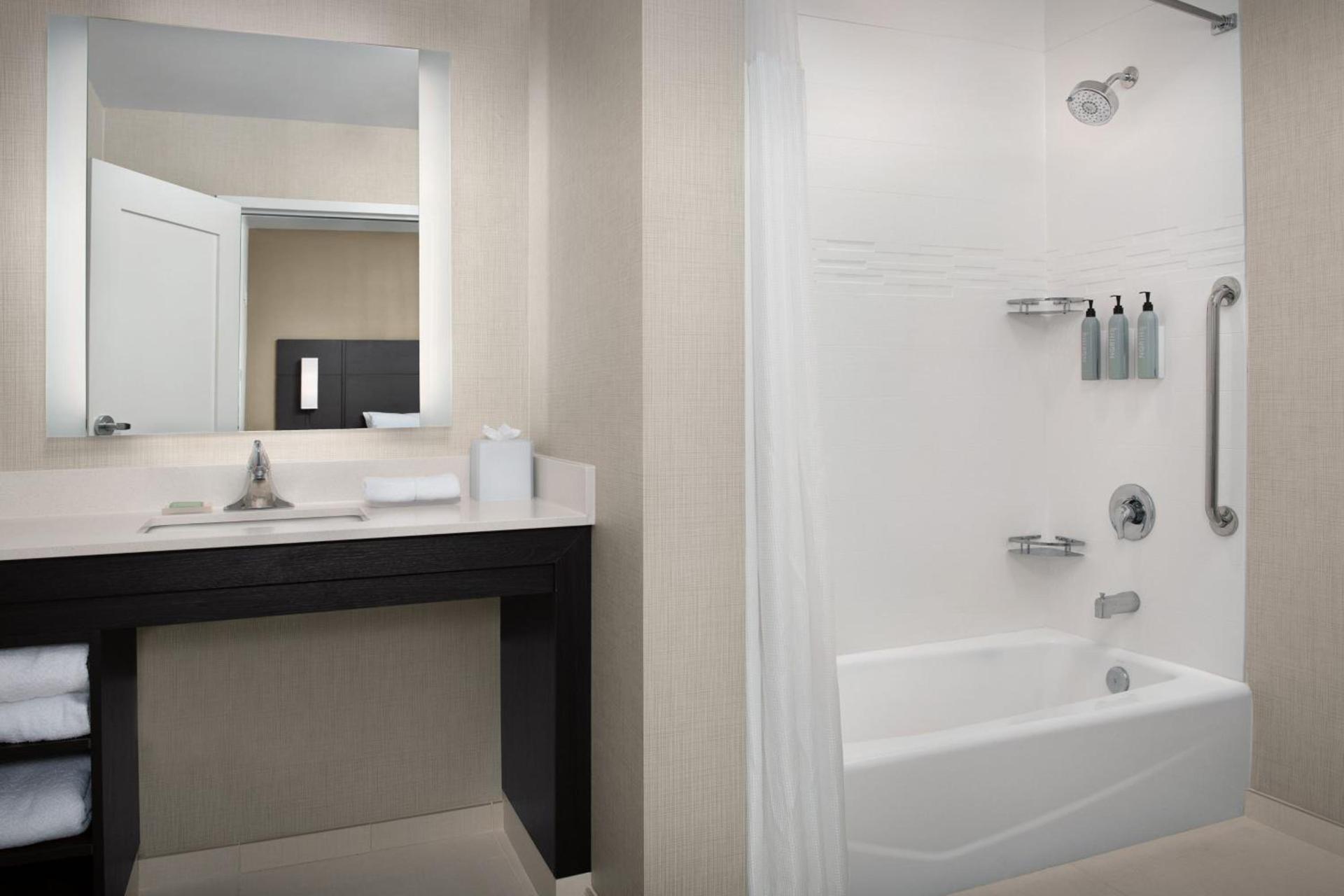 Residence Inn by Marriott Fresno Clovis photo 38