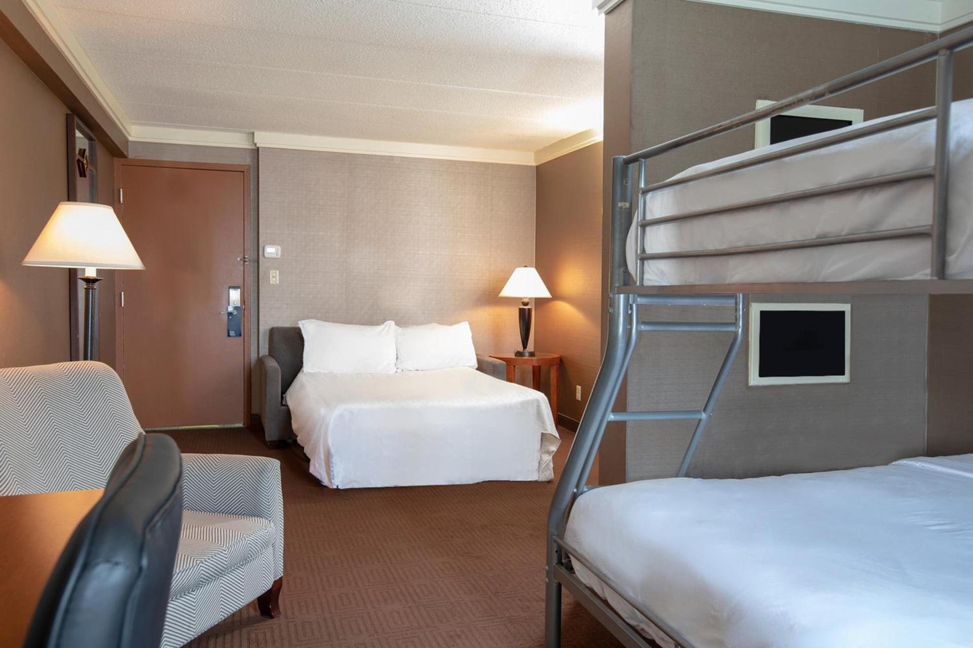 Sheraton Niagara Falls photo 21