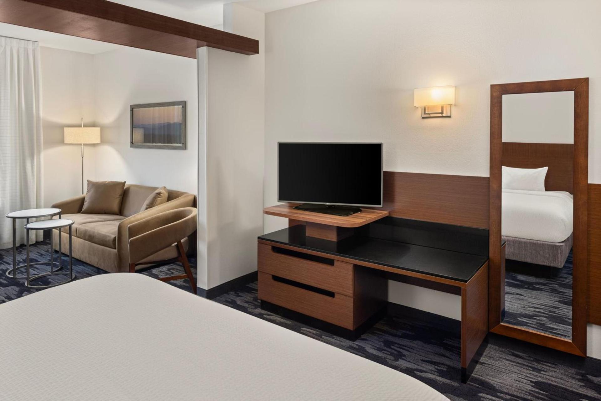Fairfield Inn & Suites by Marriott Waterloo Cedar Falls photo 22