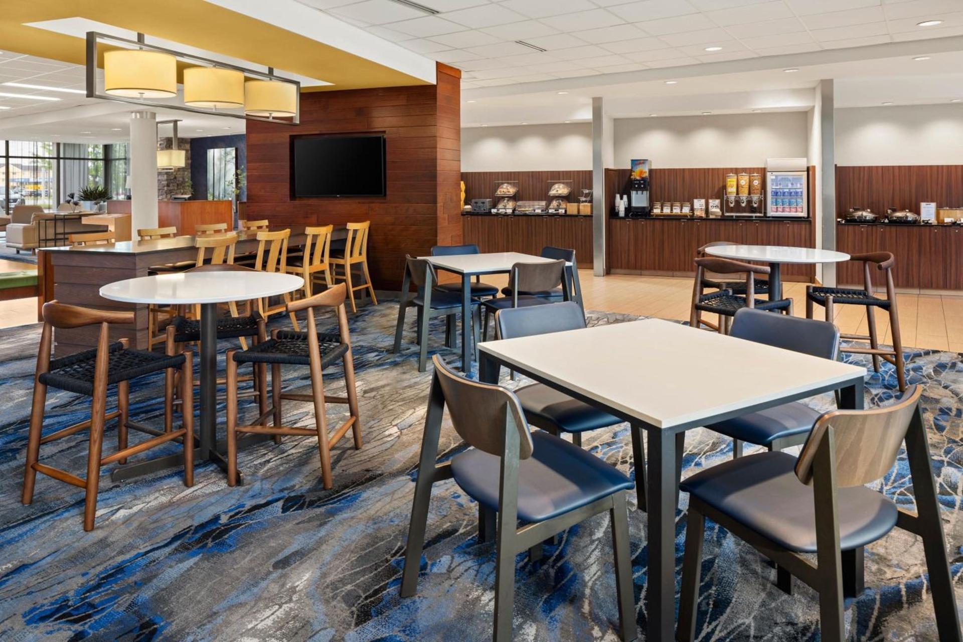 Fairfield Inn & Suites by Marriott Waterloo Cedar Falls photo 28