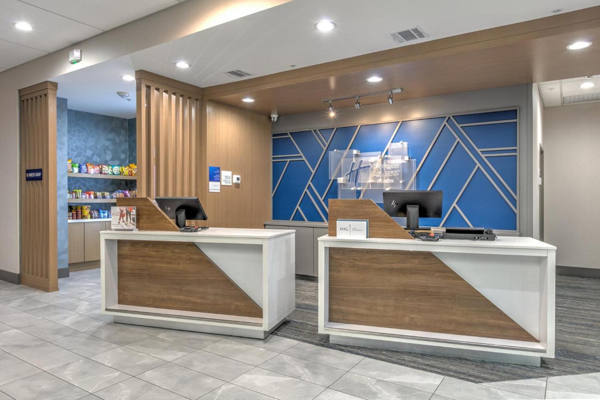 Holiday Inn Express & Suites Dallas - Plano North by IHG photo 37