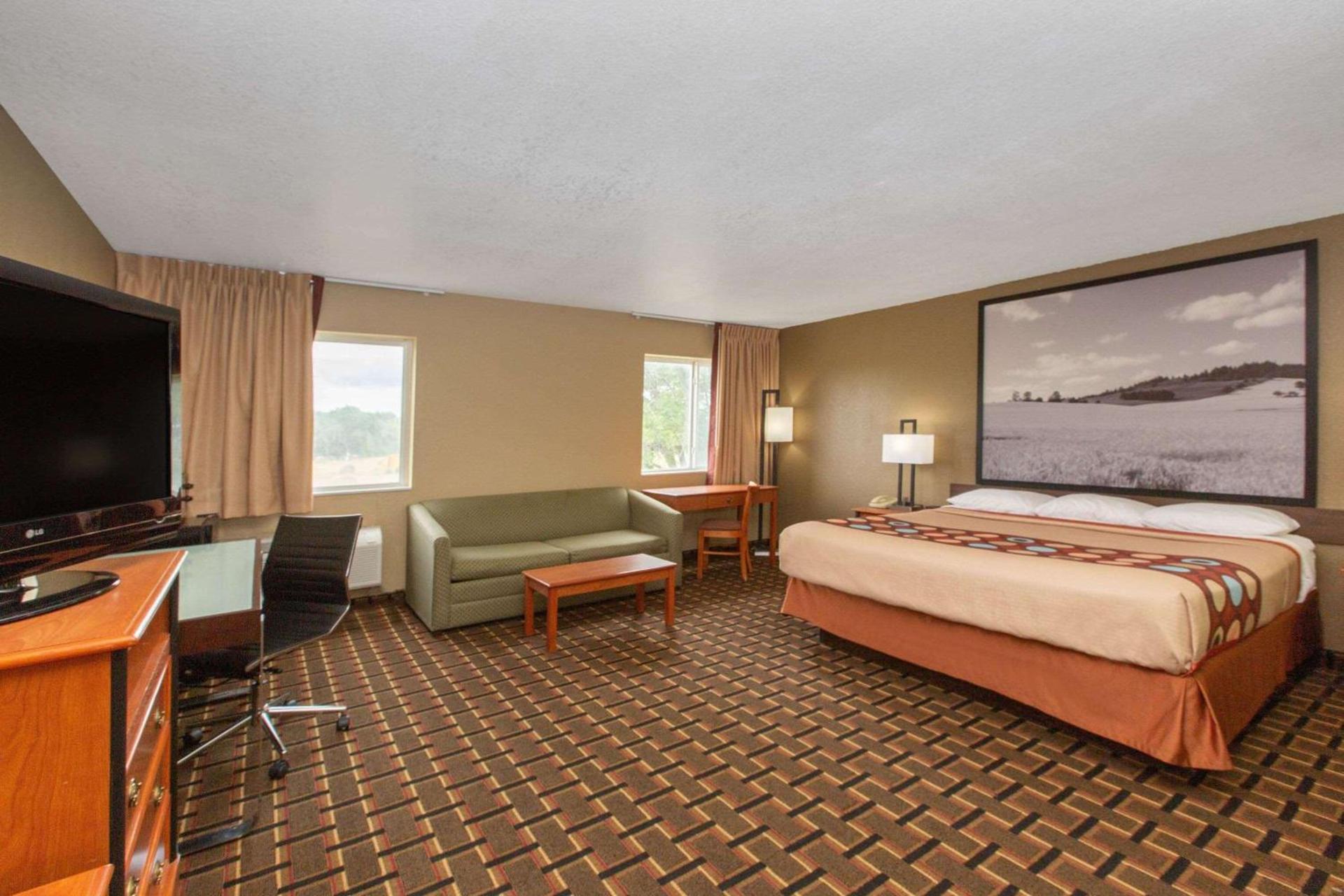 Super 8 by Wyndham Ottawa photo 13
