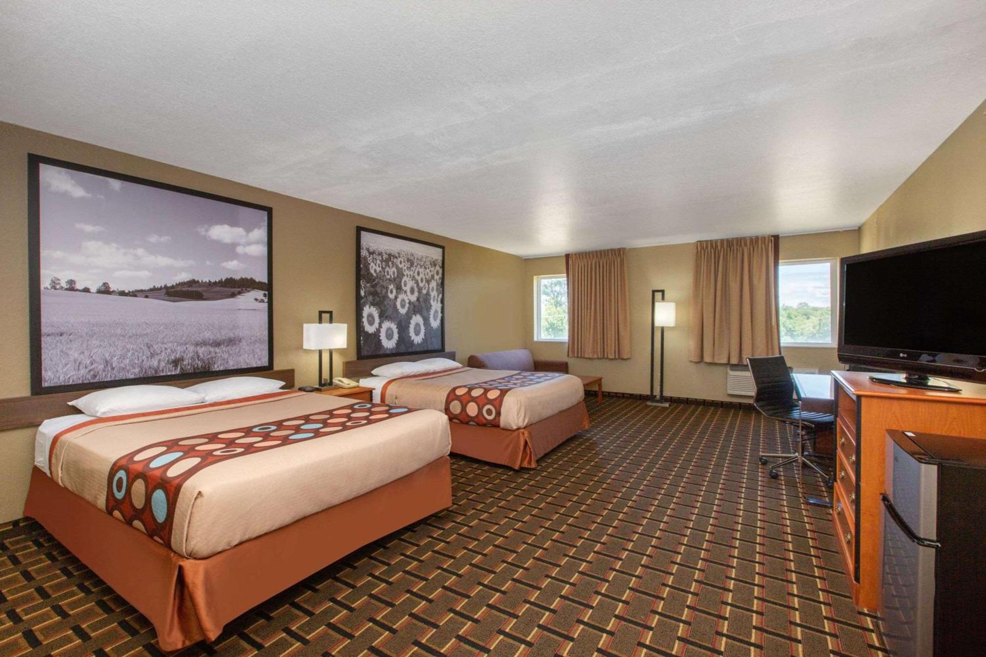 Super 8 by Wyndham Ottawa photo 16