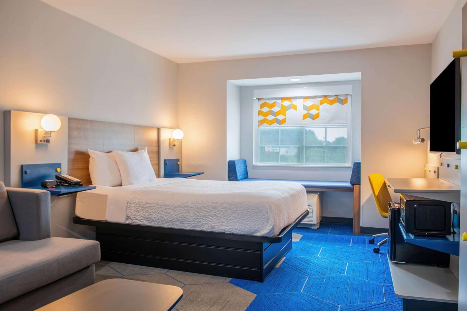 Microtel Inn and Suites by Wyndham Anderson SC photo 26