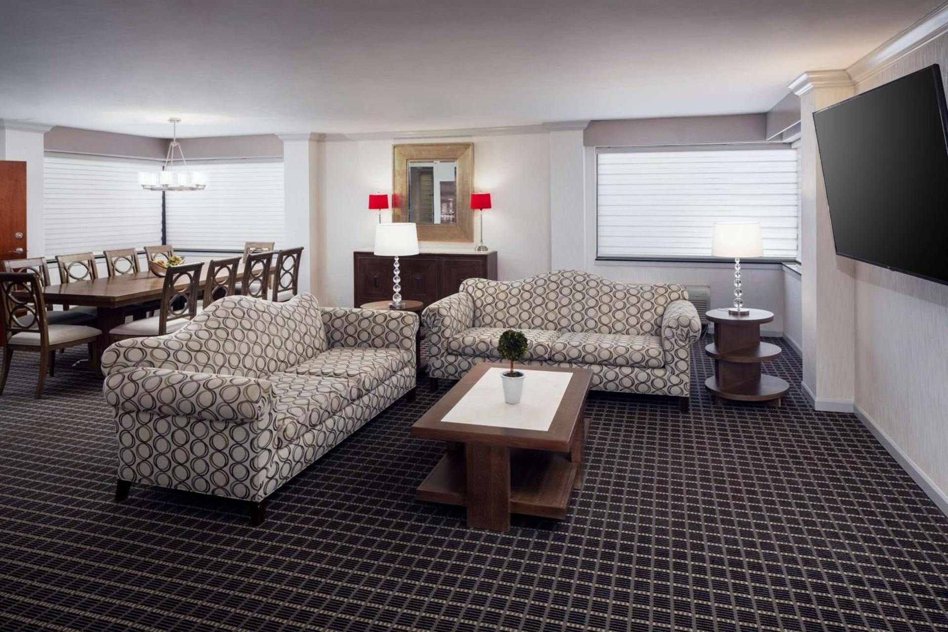 Hilton Chicago/Northbrook photo 60