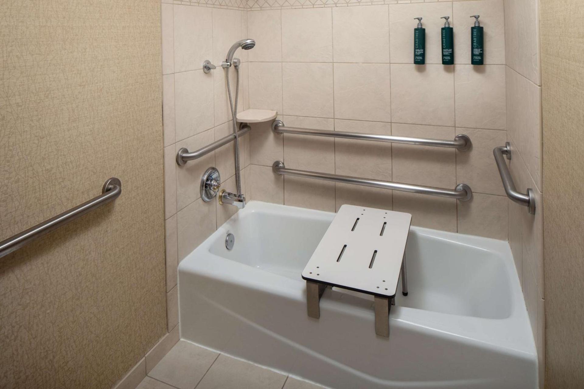 Hilton Chicago/Northbrook photo 61