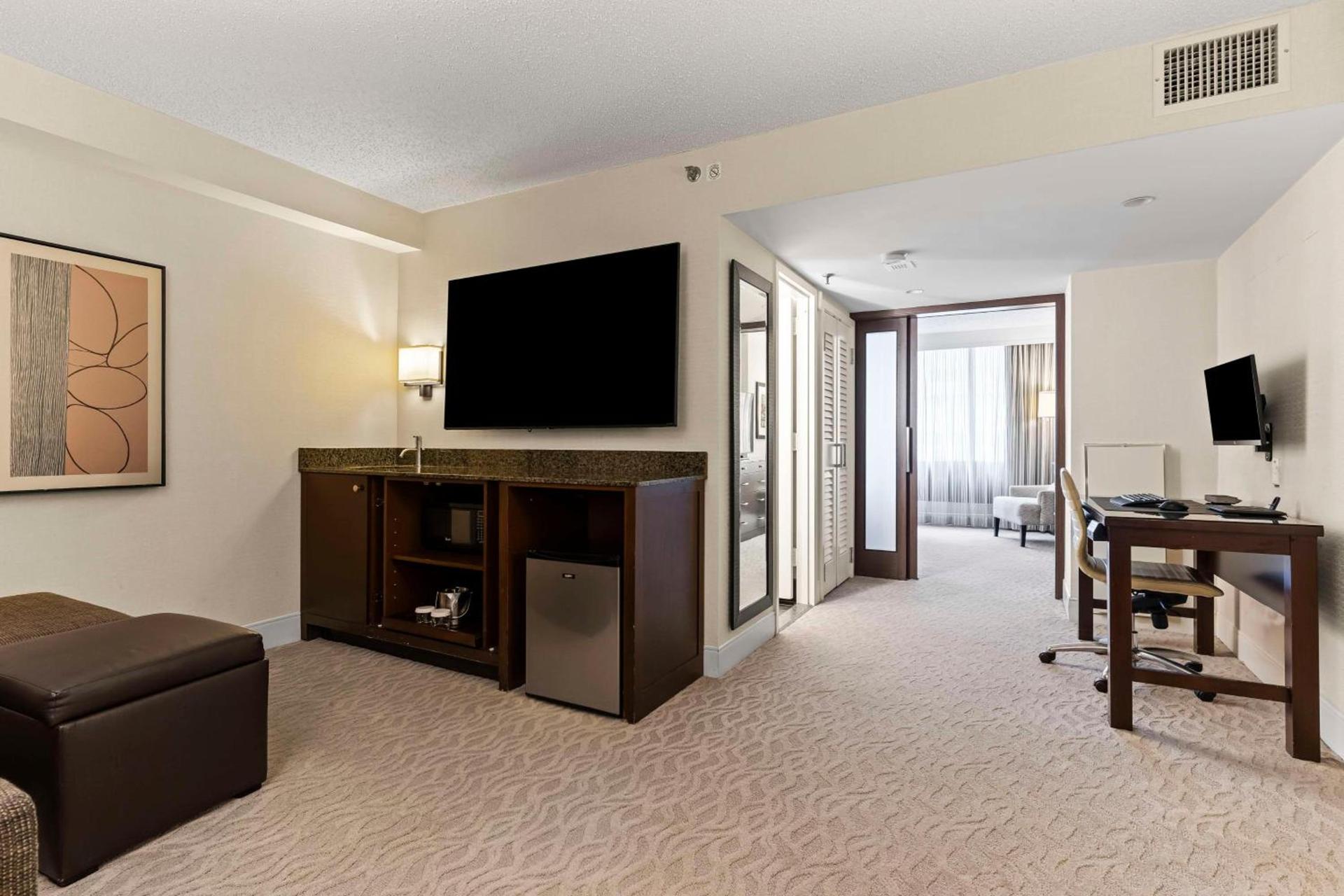 DoubleTree by Hilton Washington DC – Crystal City photo 49