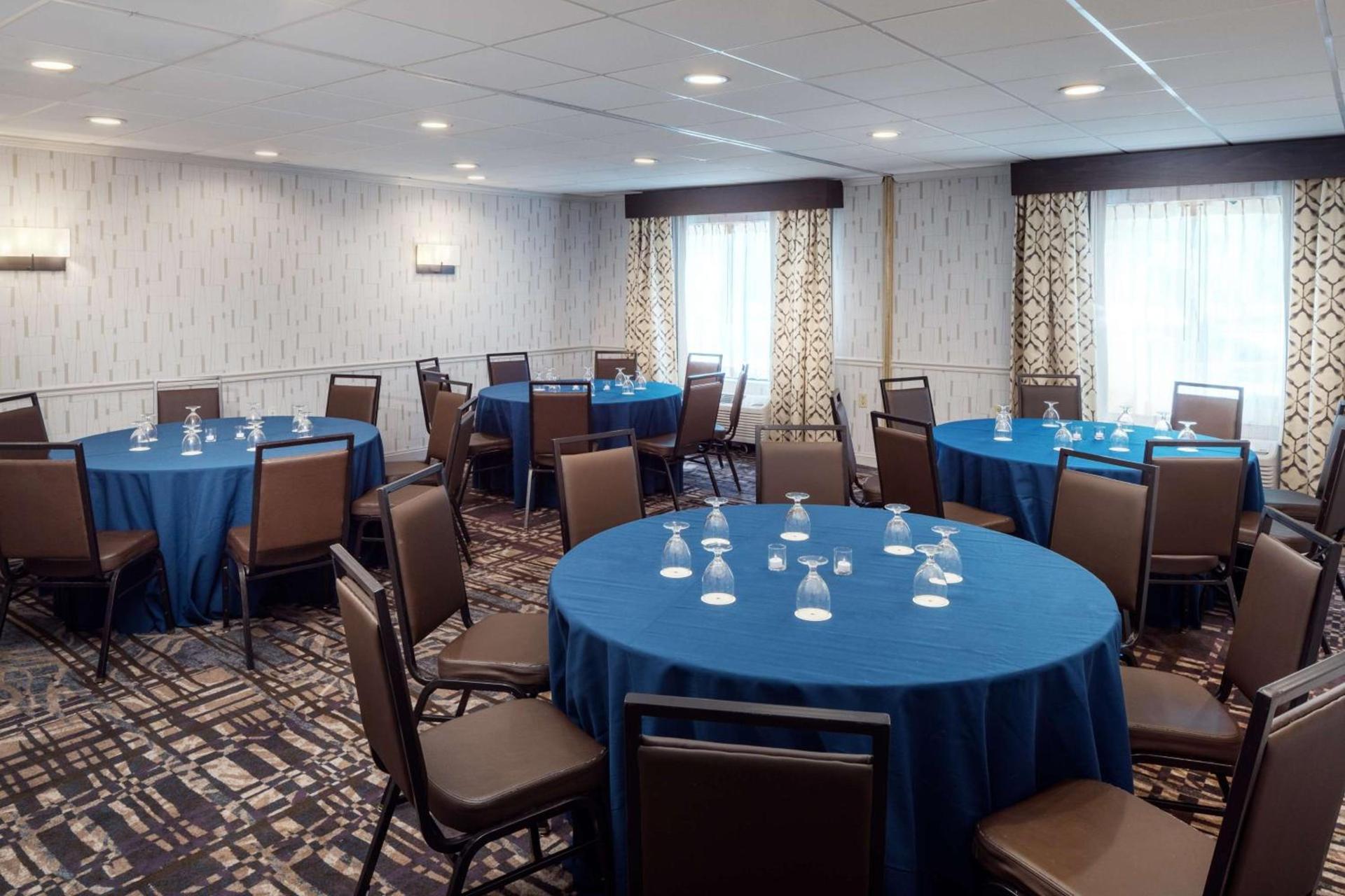 DoubleTree by Hilton Princeton photo 22