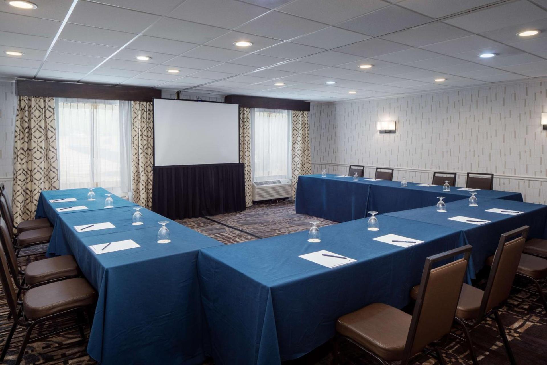 DoubleTree by Hilton Princeton photo 24
