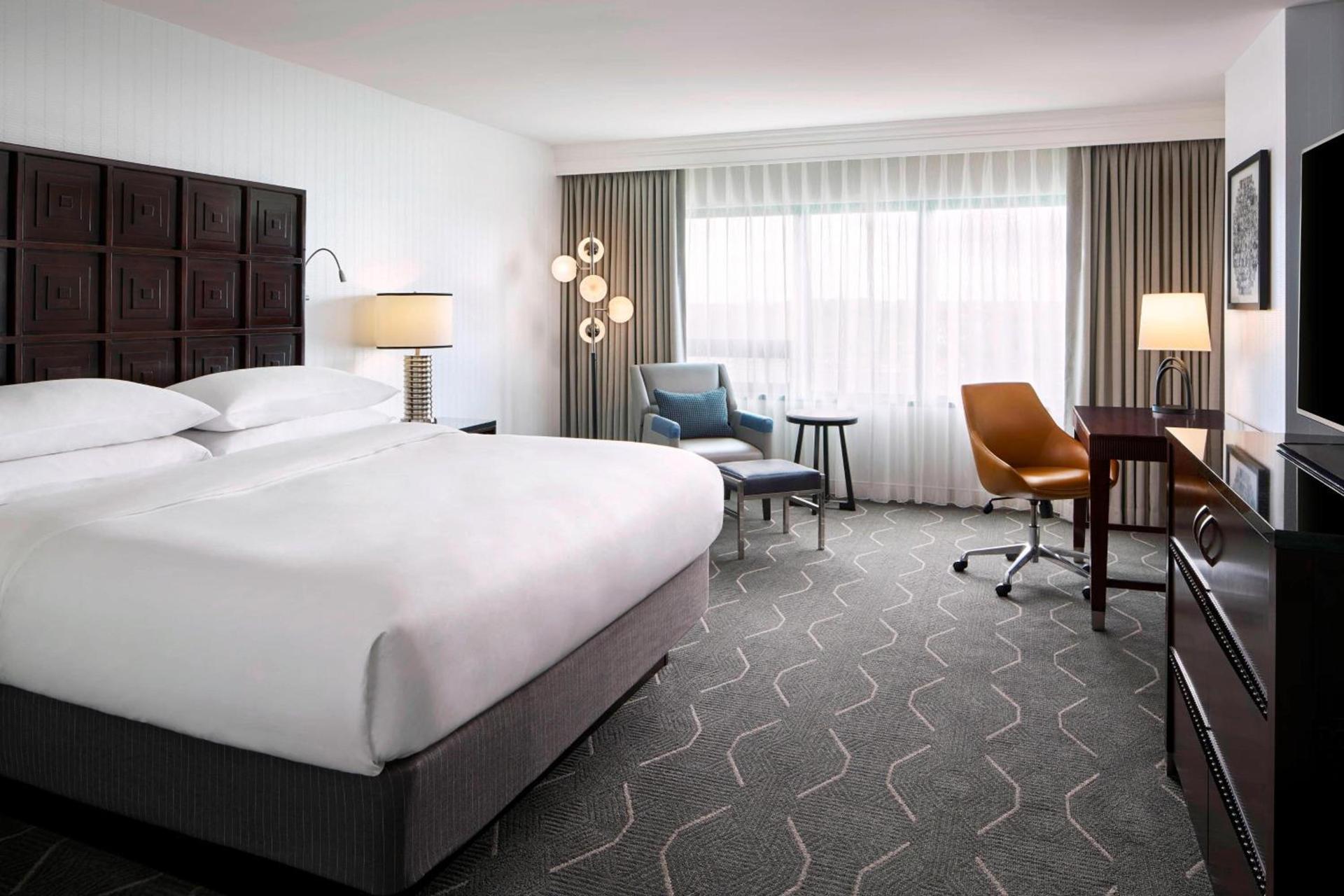 Renaissance Baltimore Harborplace Hotel photo 49