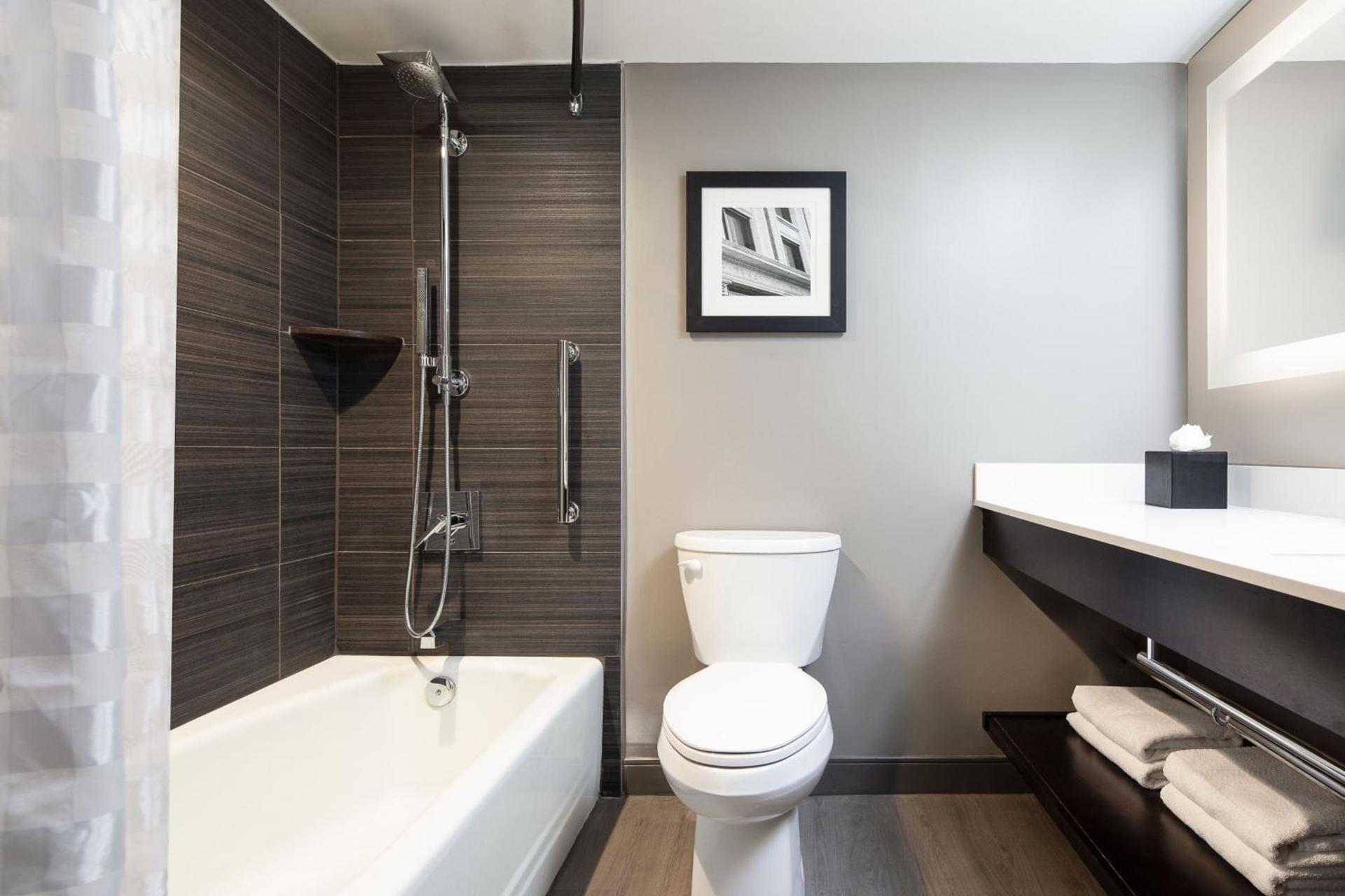 Dallas-Addison Marriott Quorum by the Galleria photo 22