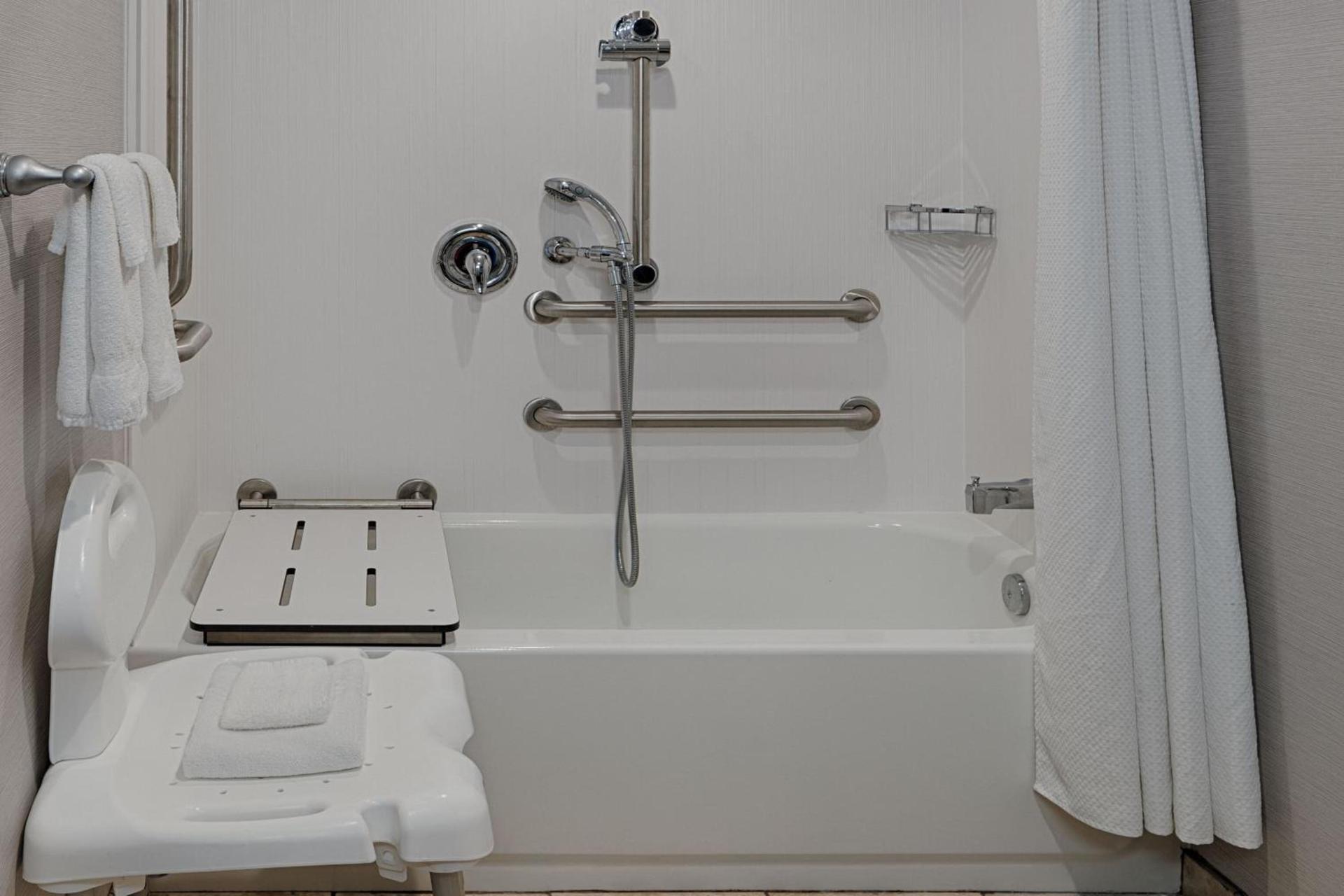 Courtyard by Marriott Springfield Downtown photo 27
