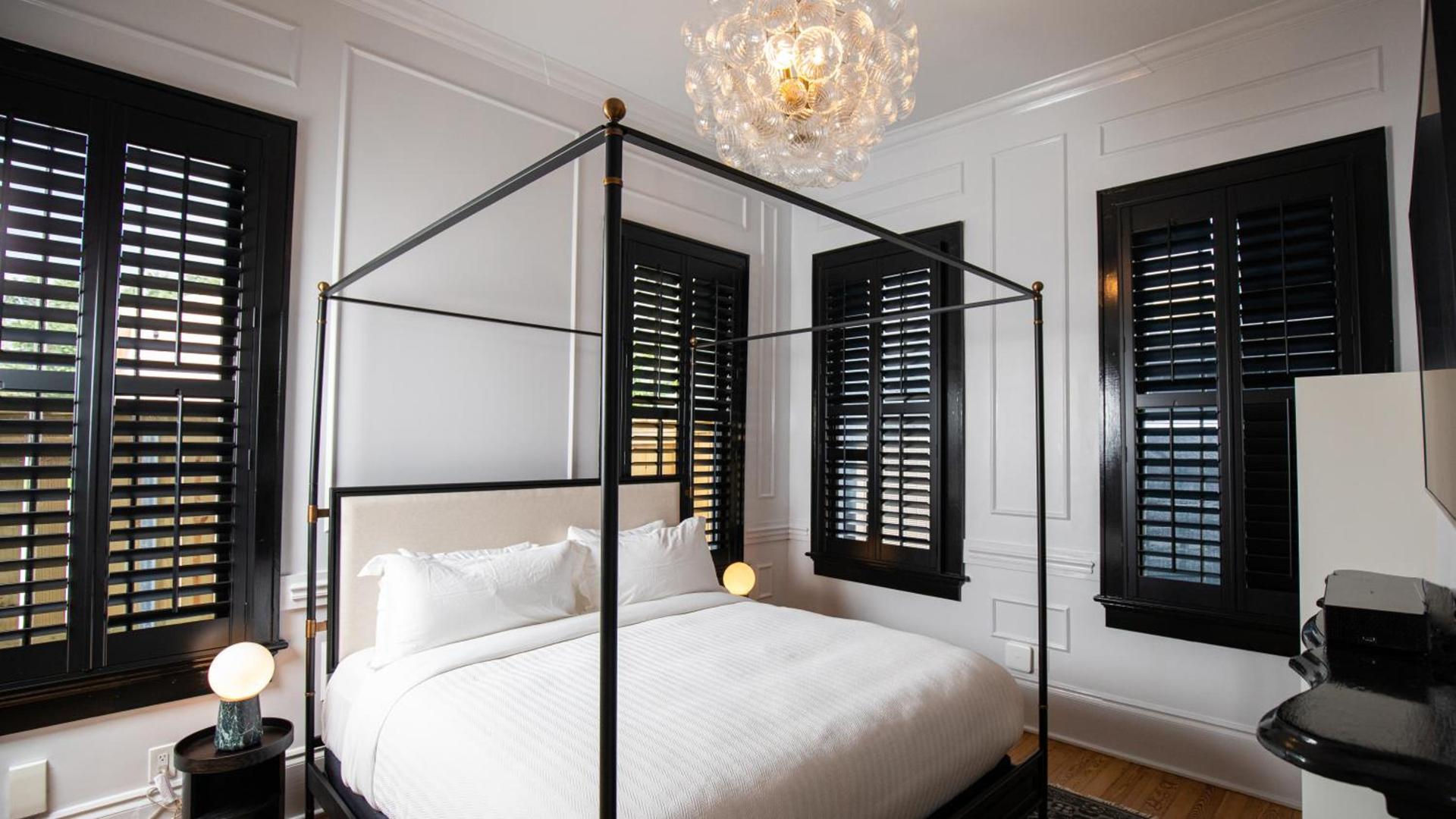 Blackbird Hotel photo 42