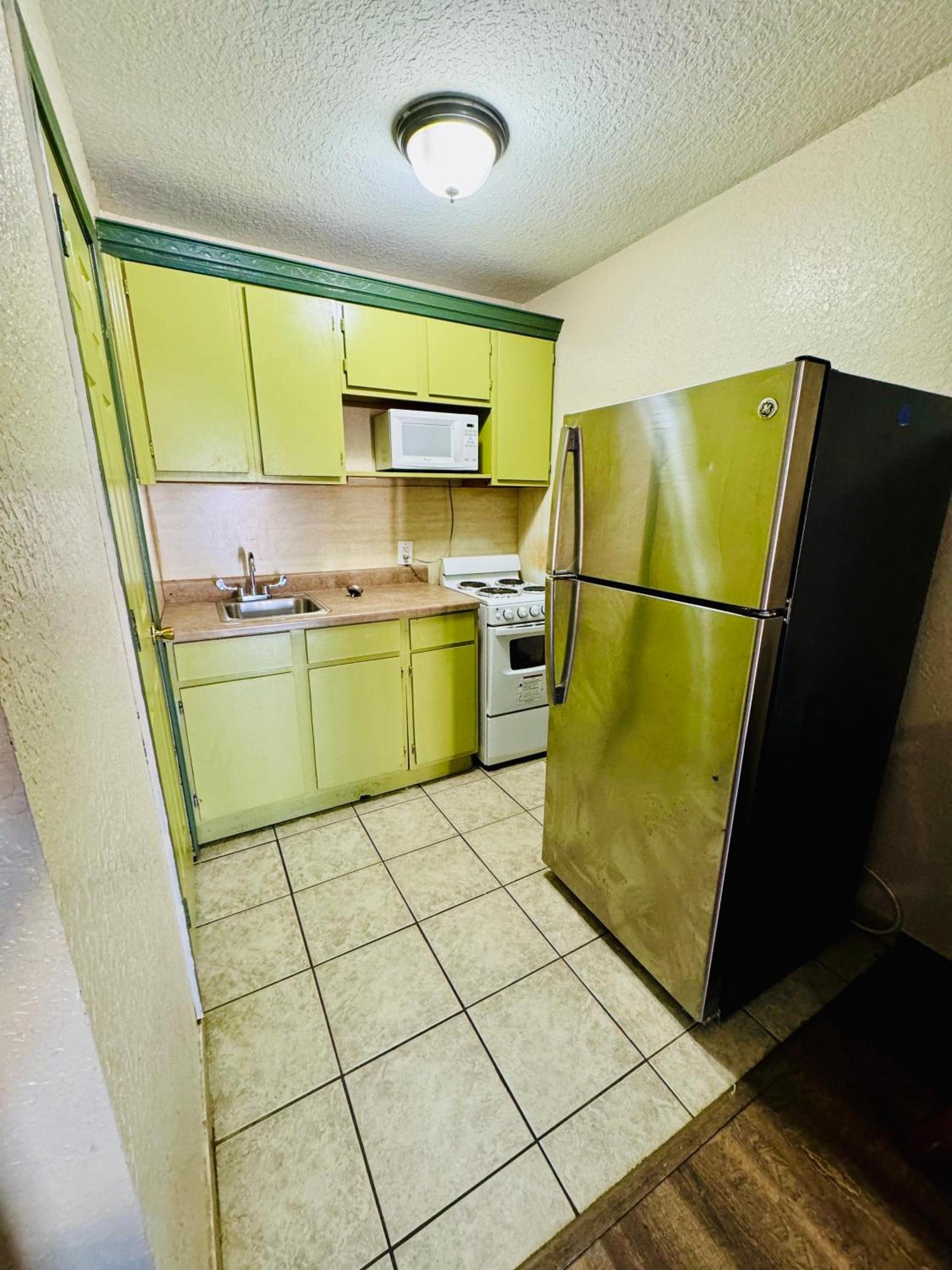 Bostonian Inn & Suites photo 22