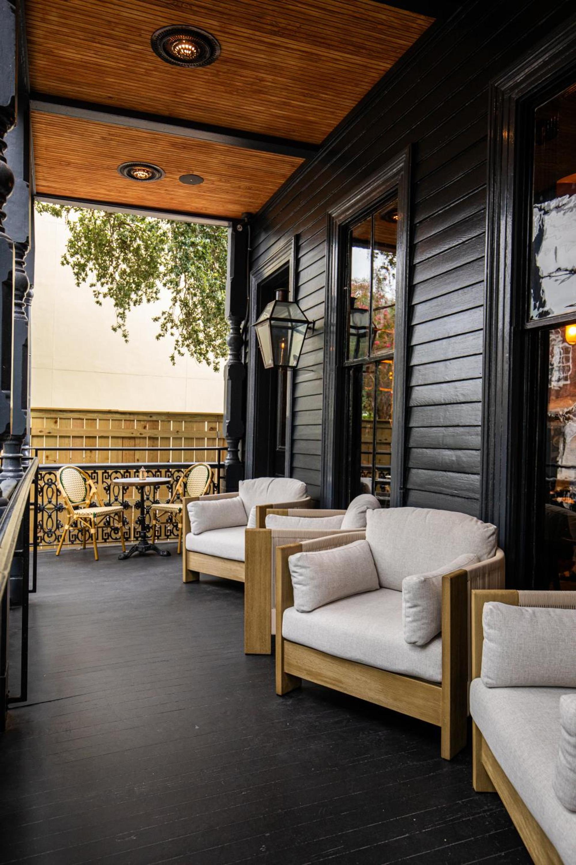 Blackbird Hotel photo 87