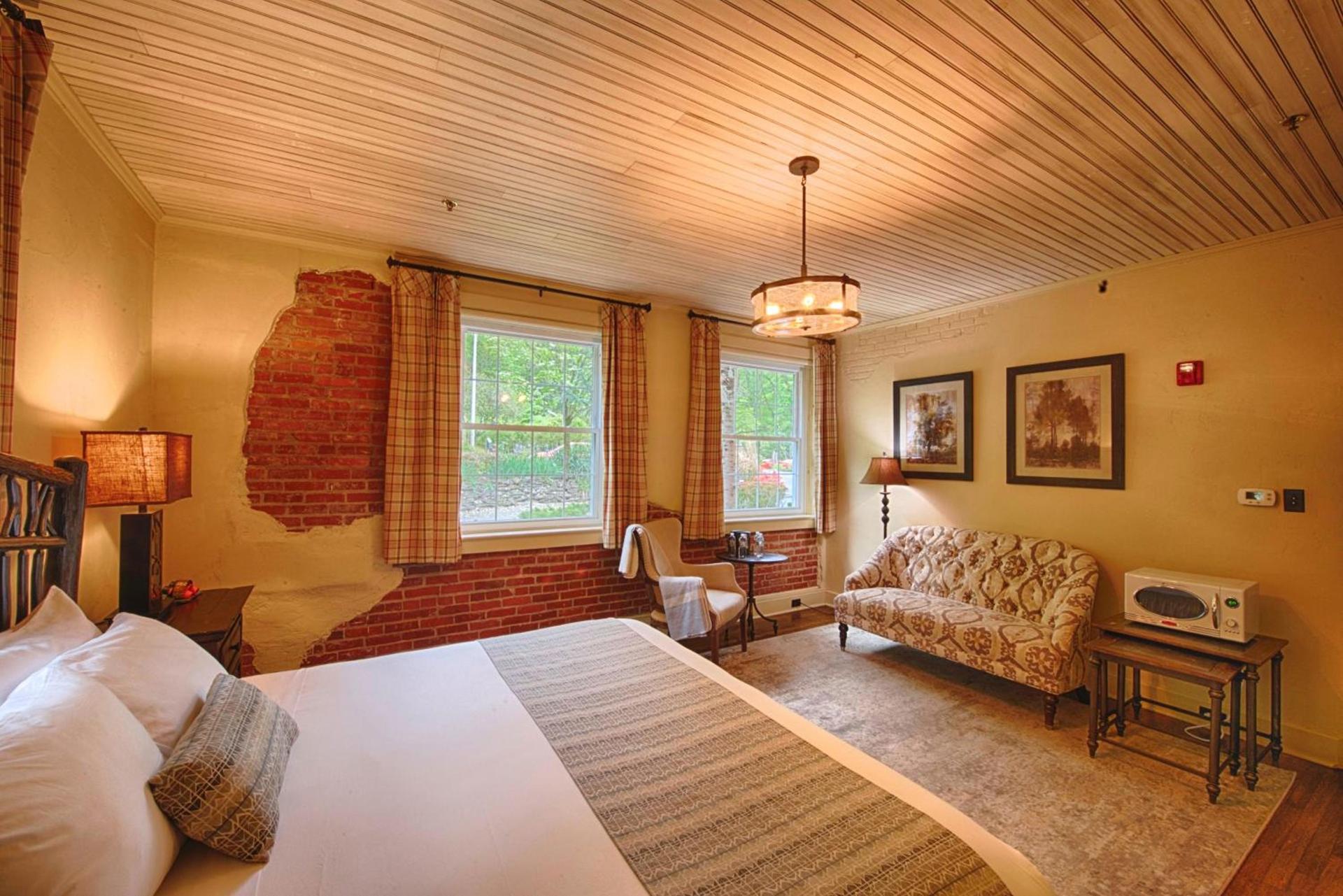 Historic Tapoco Lodge Resort photo 53