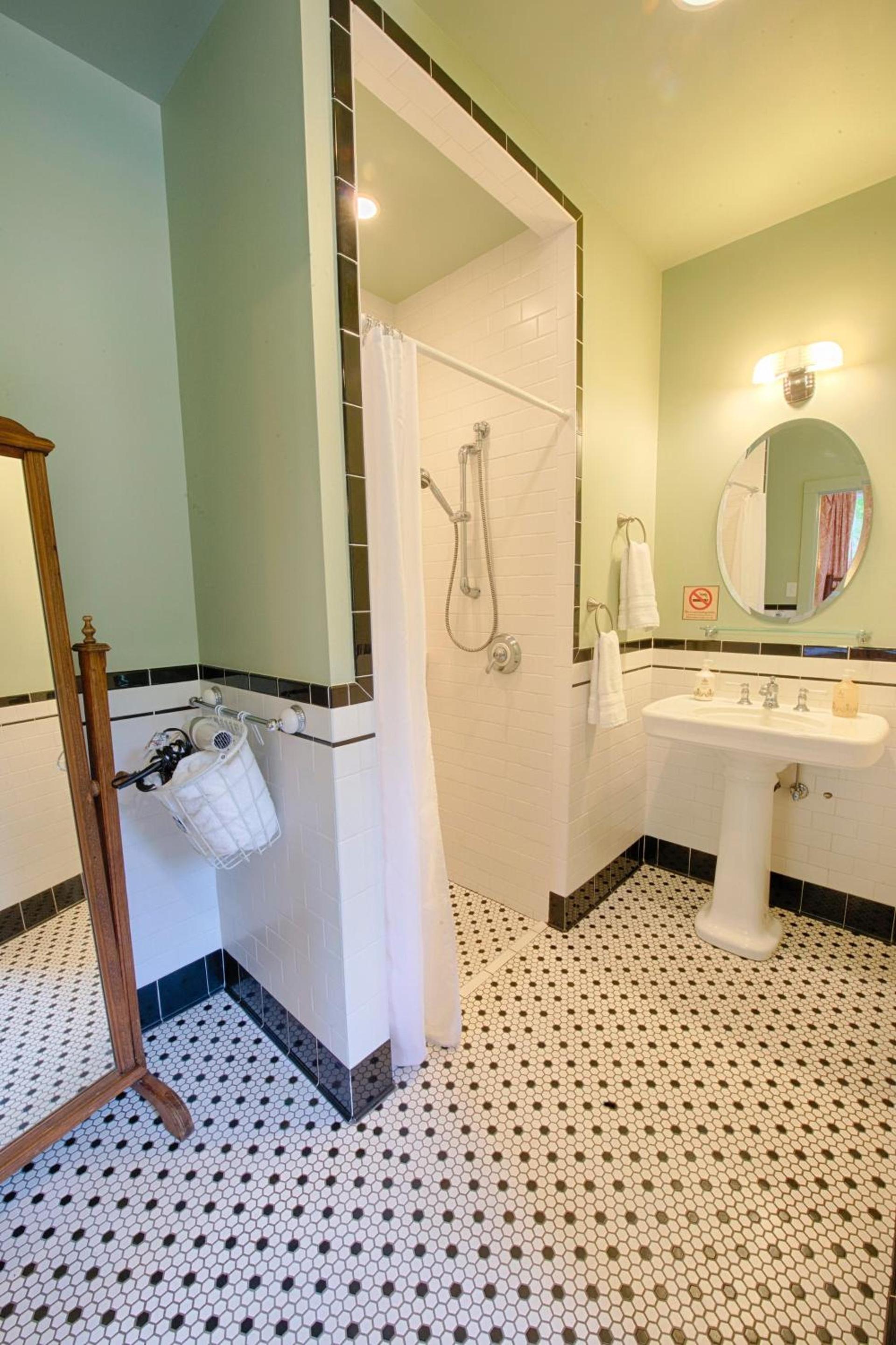 Historic Tapoco Lodge Resort photo 55