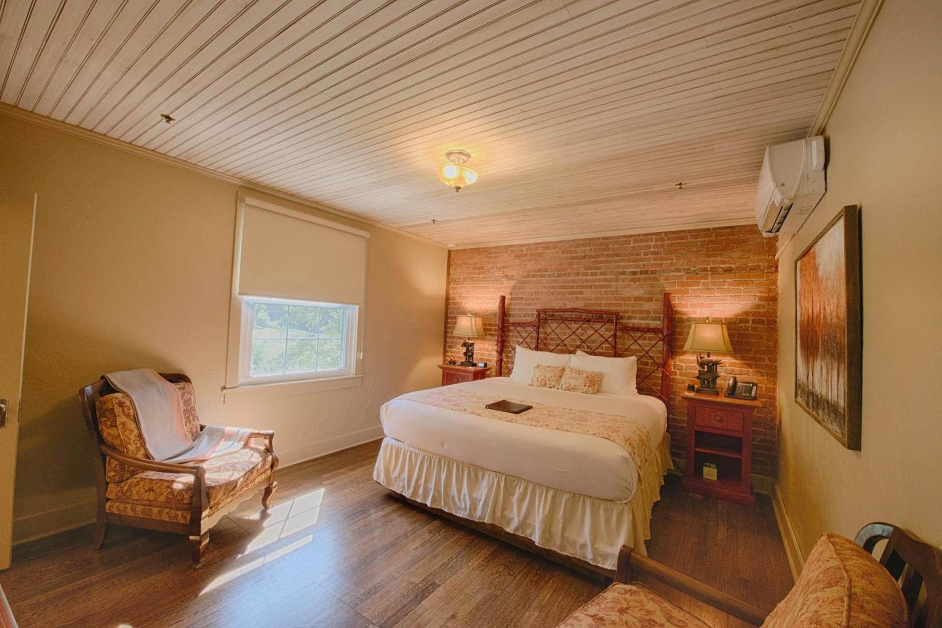 Historic Tapoco Lodge Resort photo 74