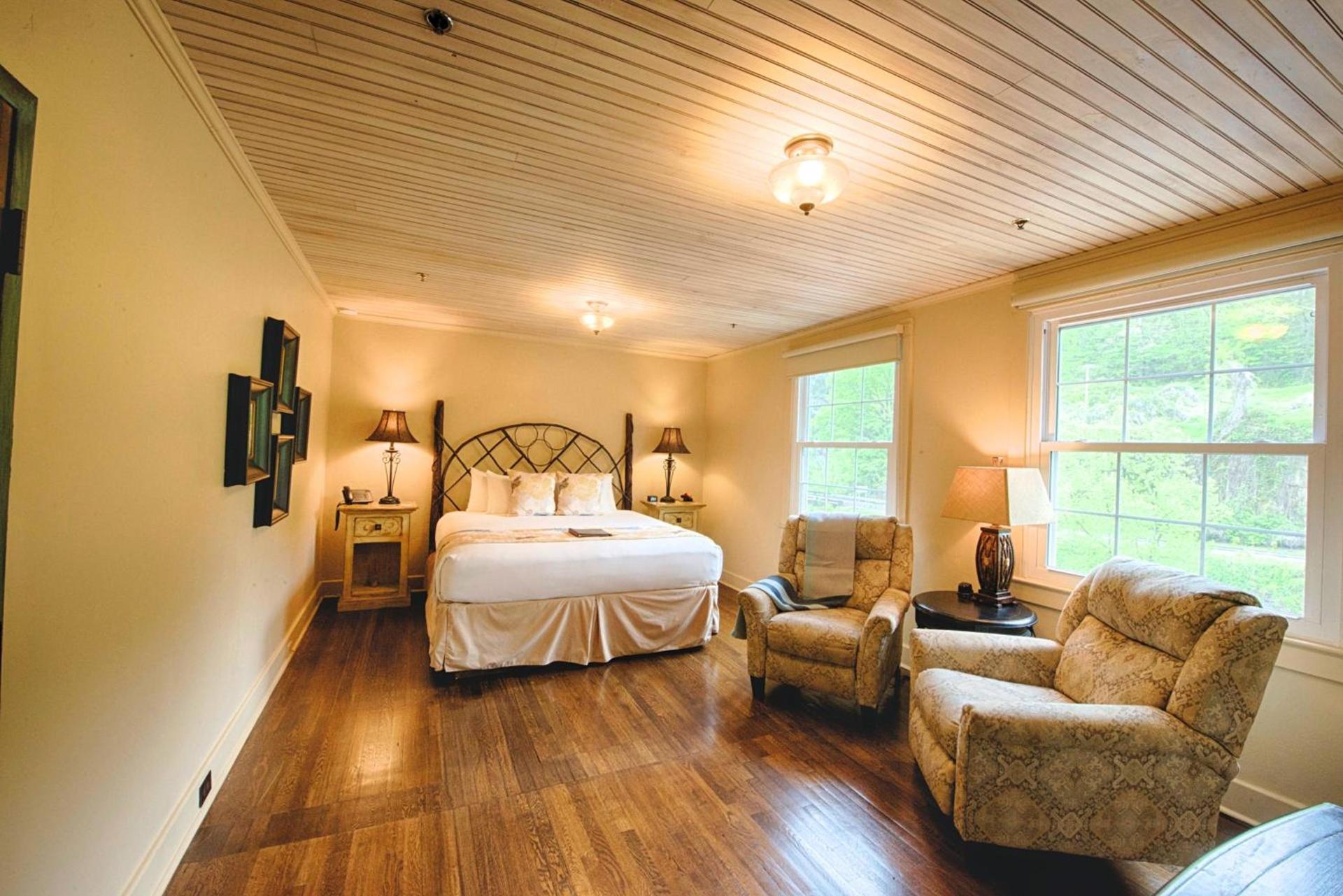 Historic Tapoco Lodge Resort photo 87