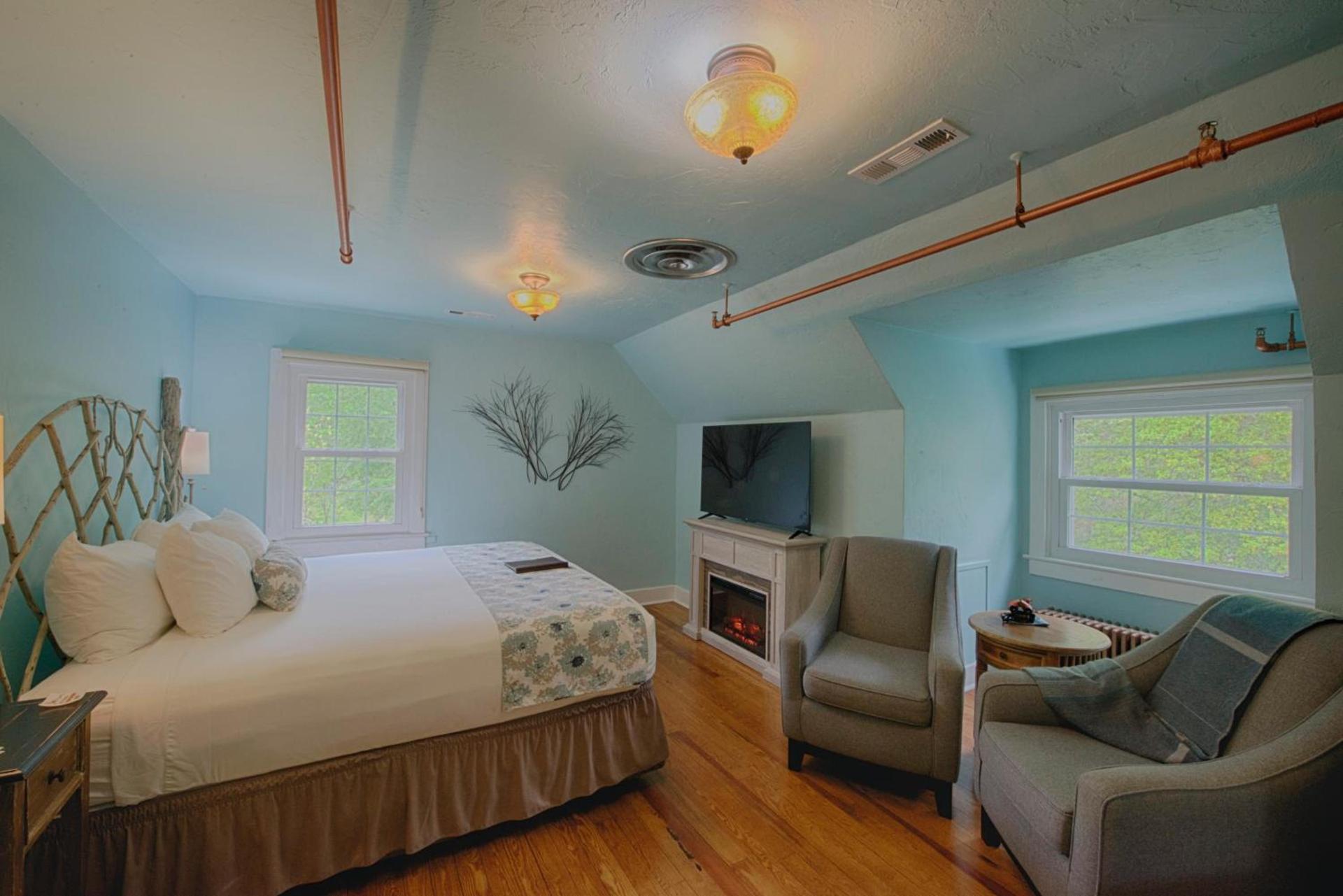 Historic Tapoco Lodge Resort photo 93