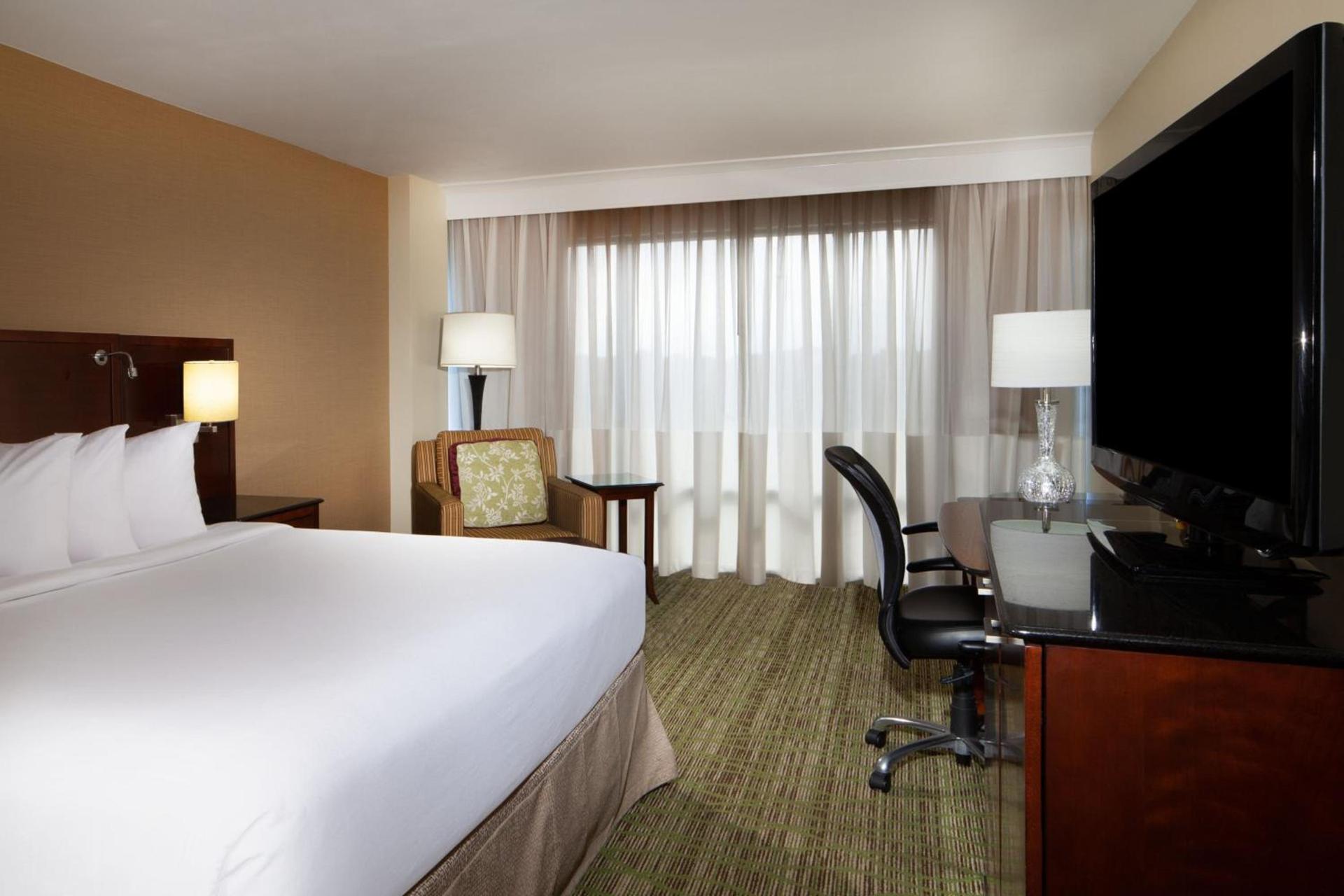 Marriott Memphis East photo 9
