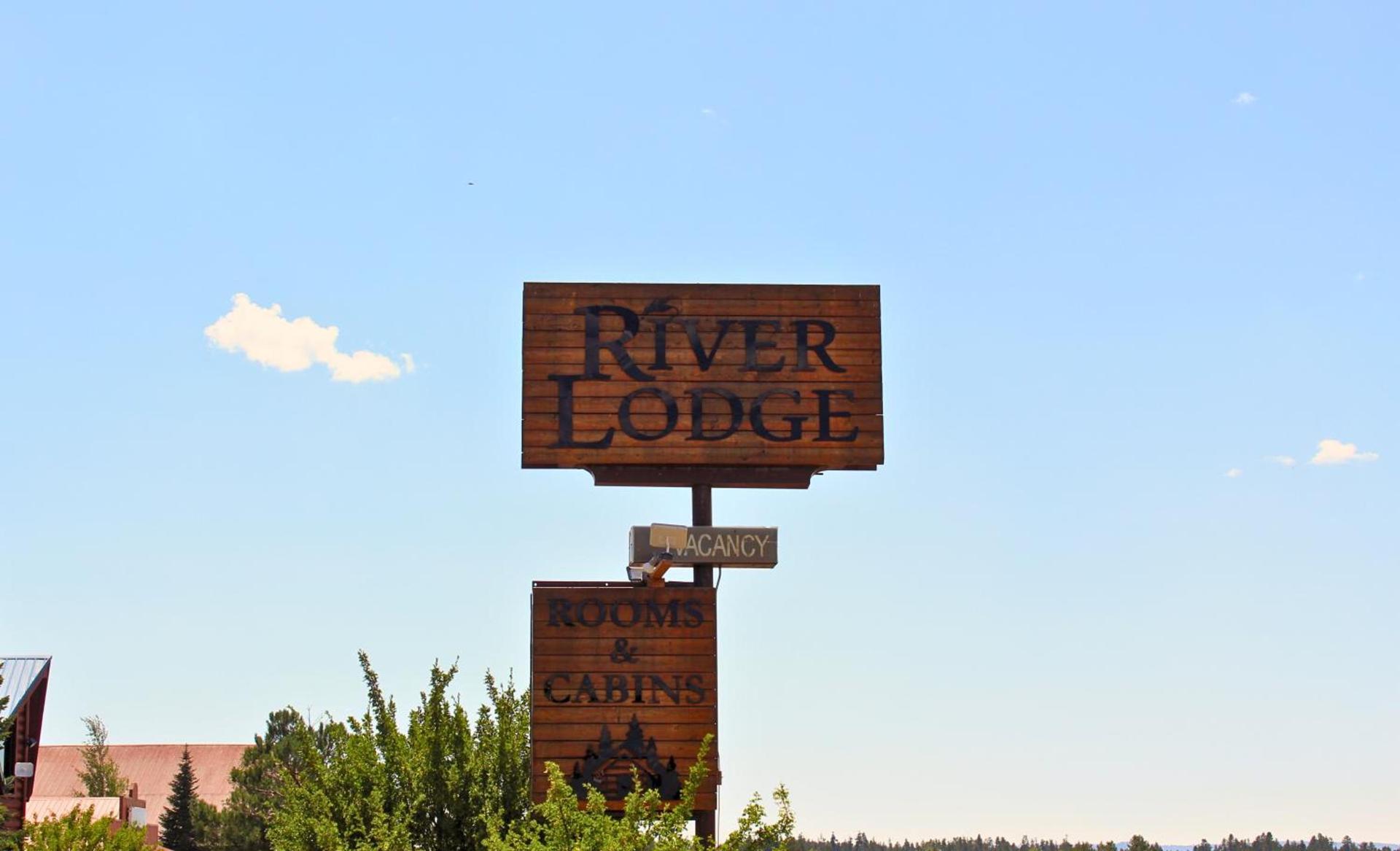 River Lodge photo 13
