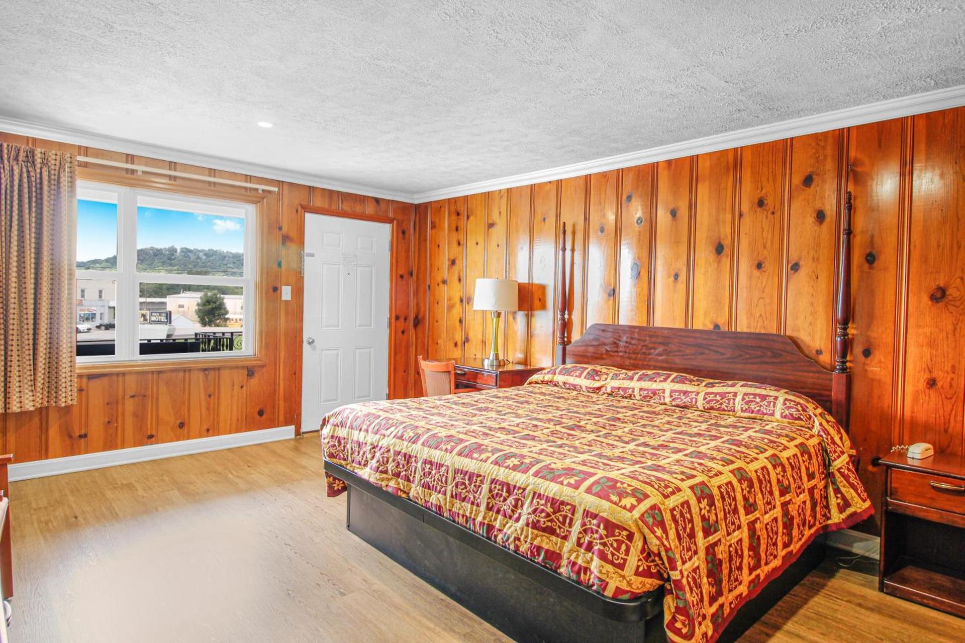 Horse Cave Motel photo 11