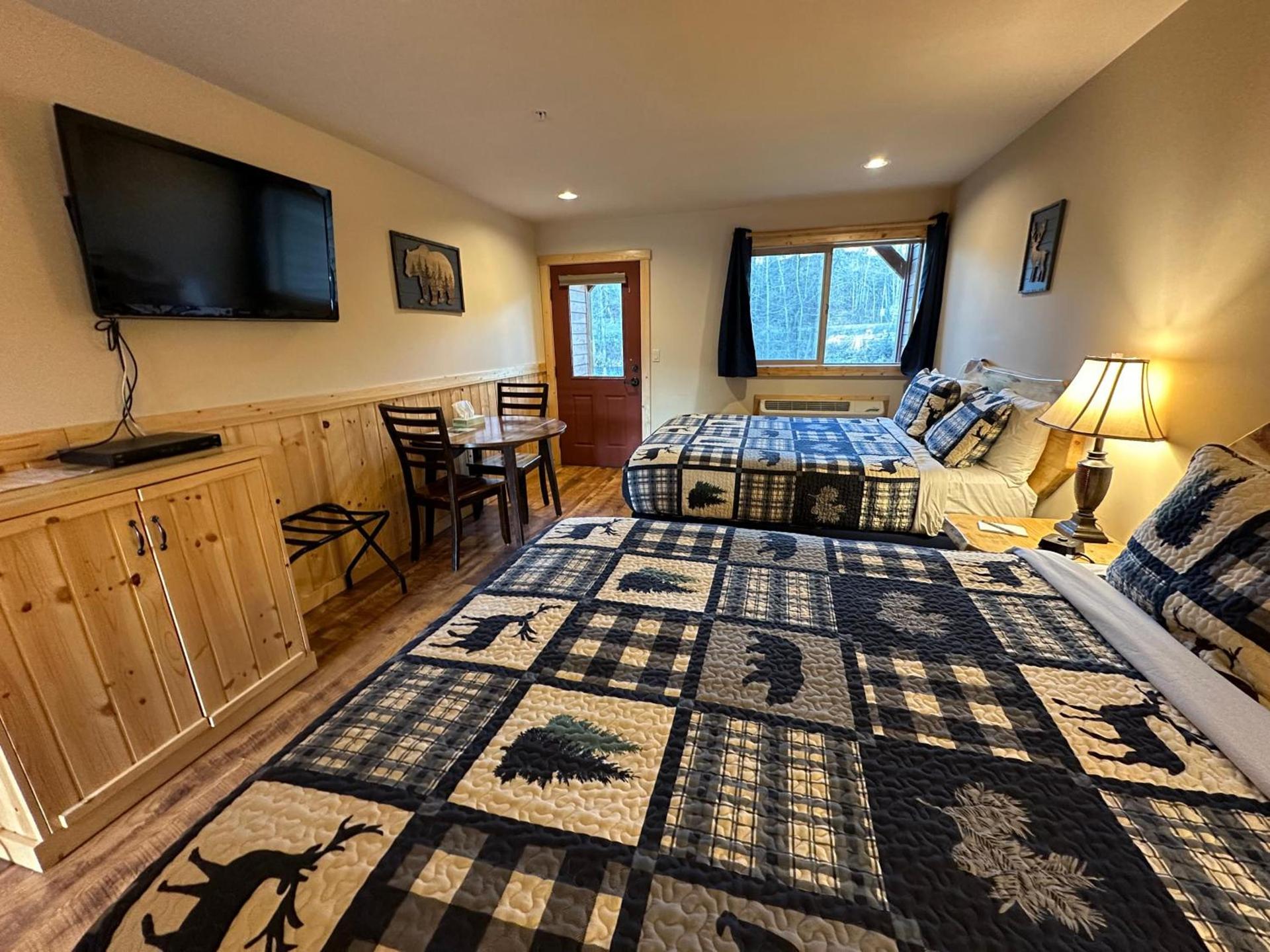 Methow River Lodge and Cabins photo 15