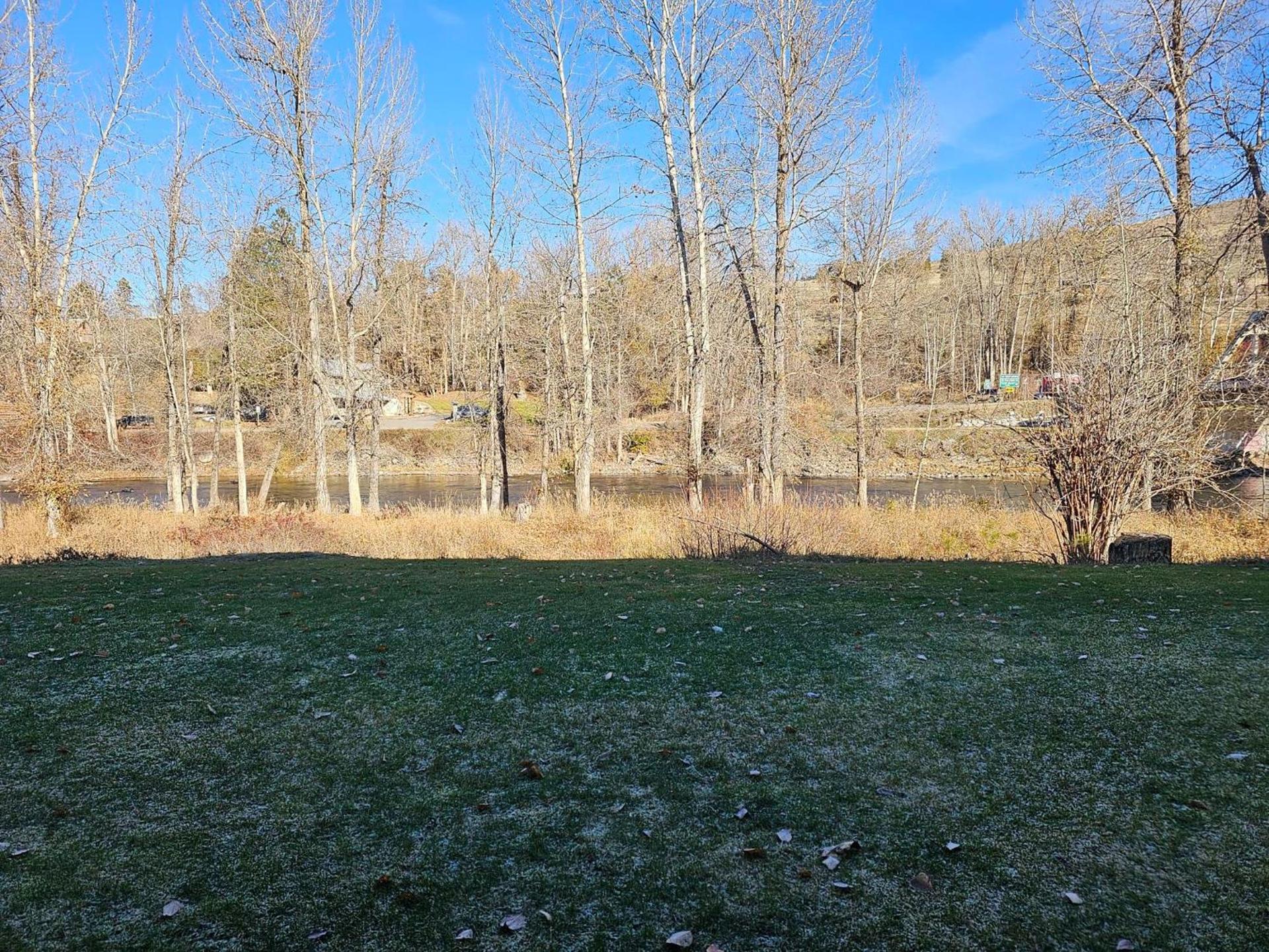Methow River Lodge and Cabins photo 18