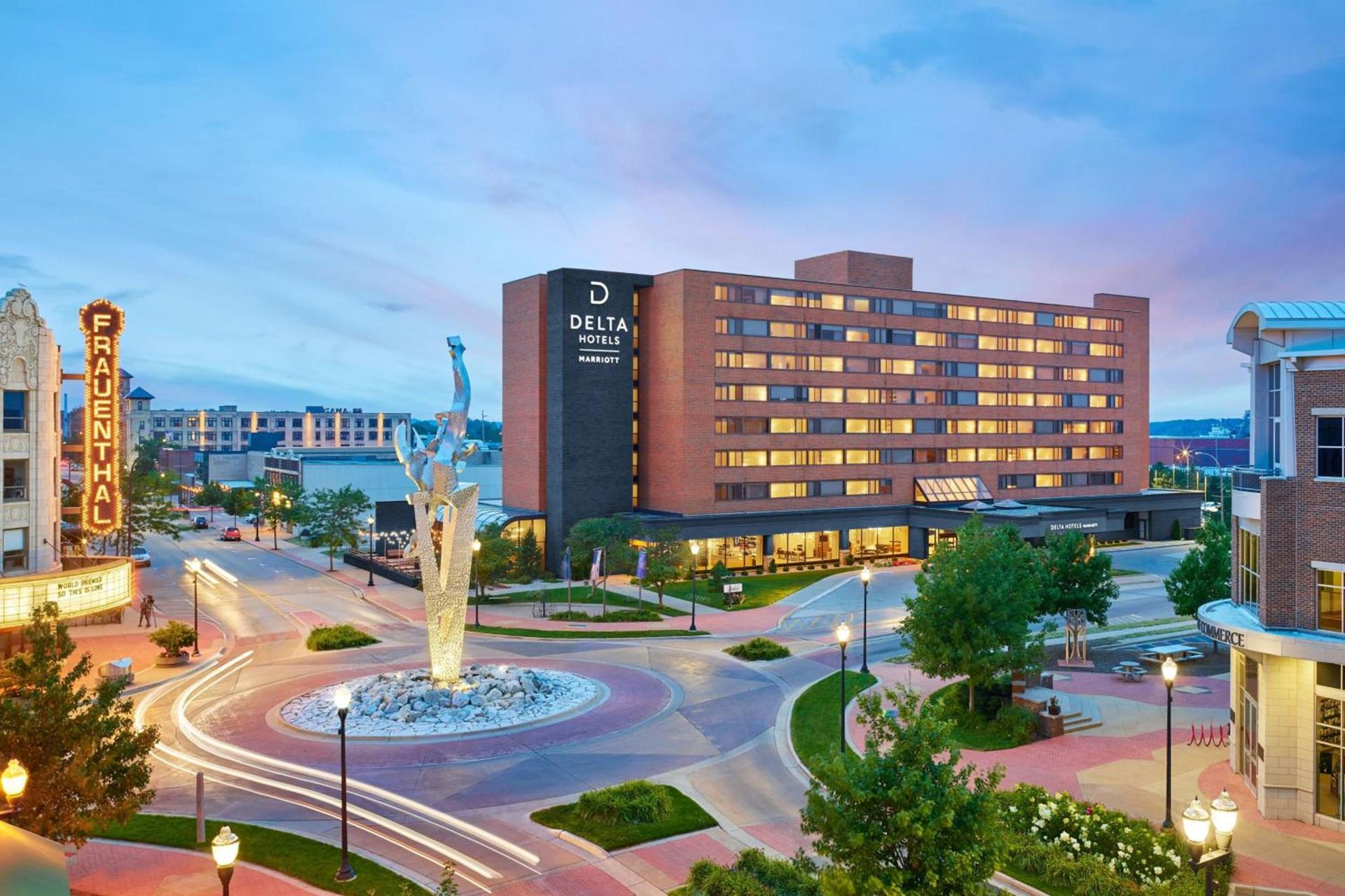 Delta Hotels by Marriott Muskegon Convention Center — hotel in Muskegon