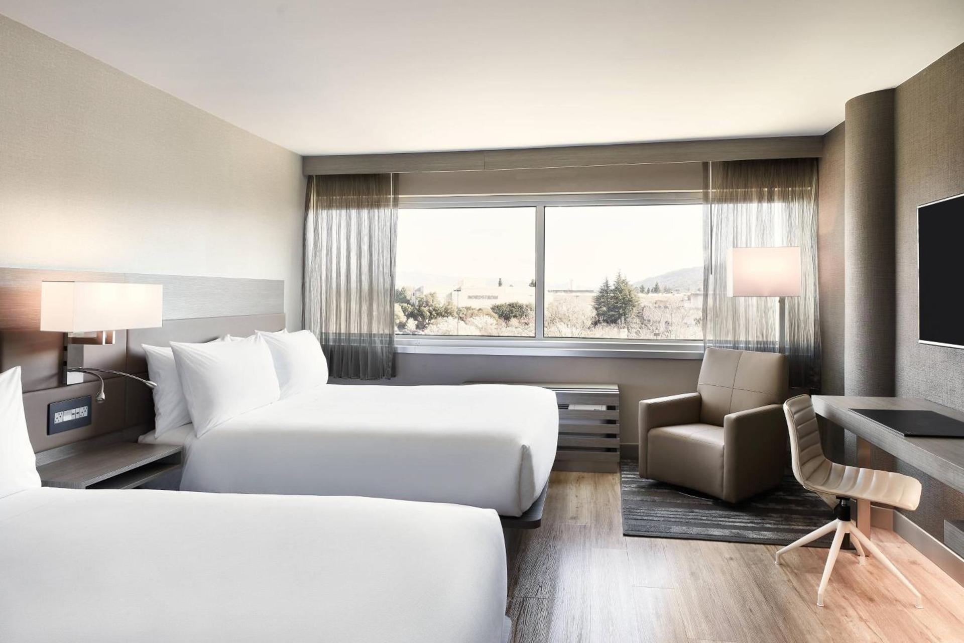 AC Hotel by Marriott Pleasanton photo 11