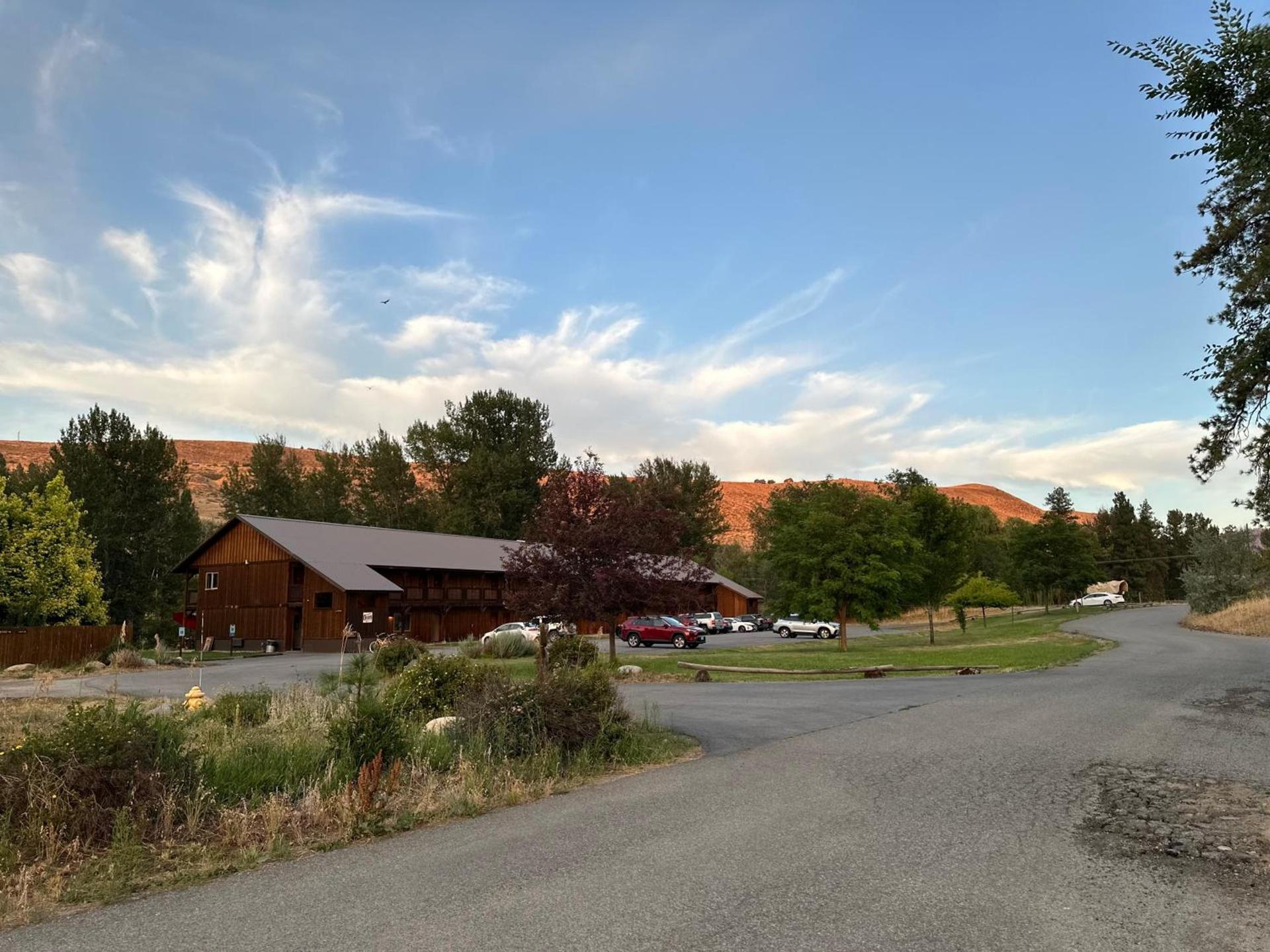 Methow River Lodge and Cabins photo 13