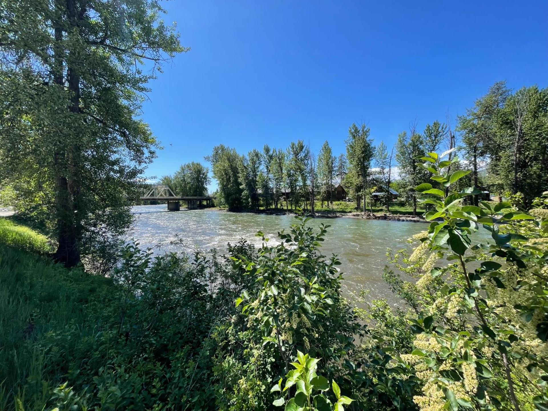 Methow River Lodge and Cabins photo 41