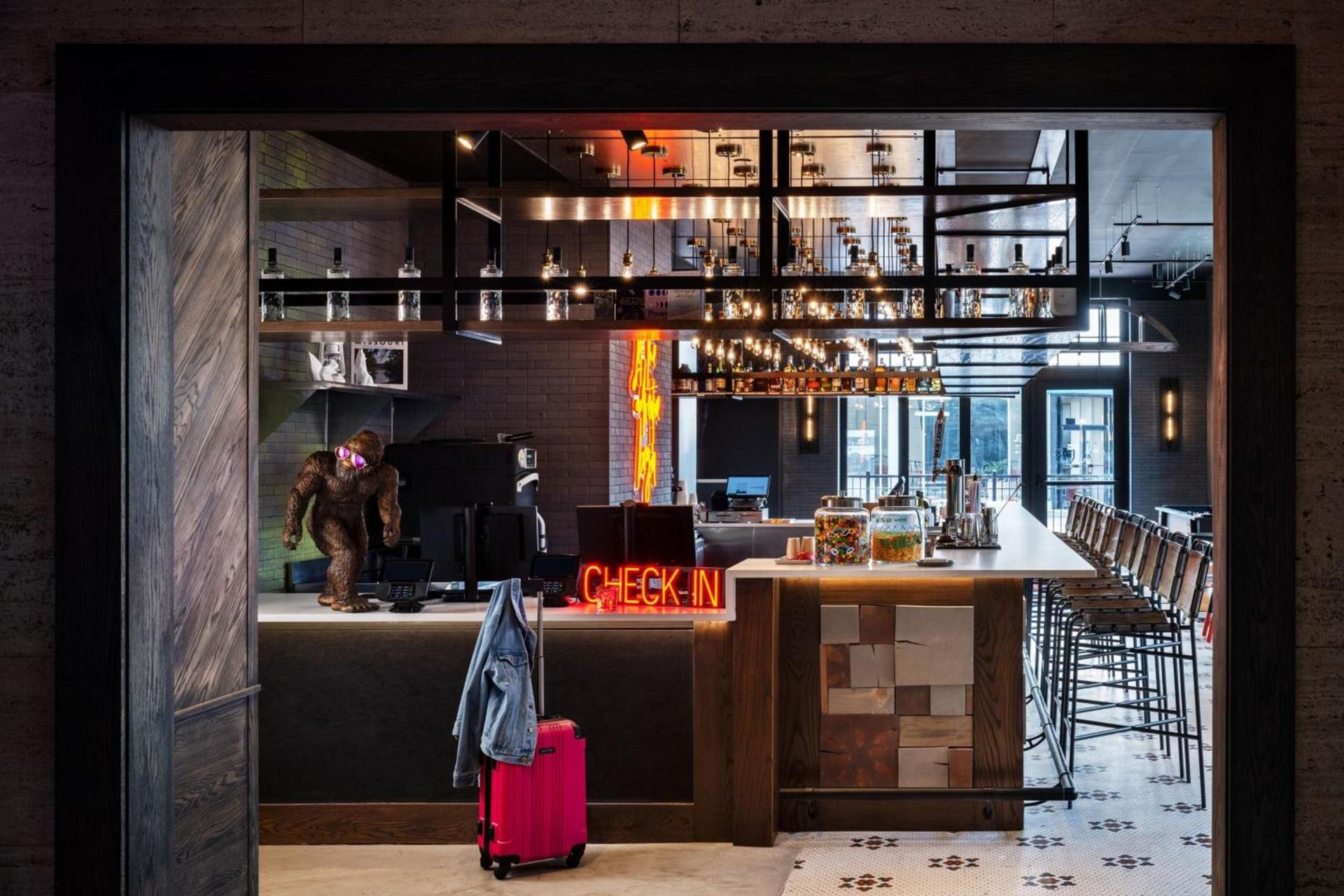 Moxy Springfield Downtown photo 89
