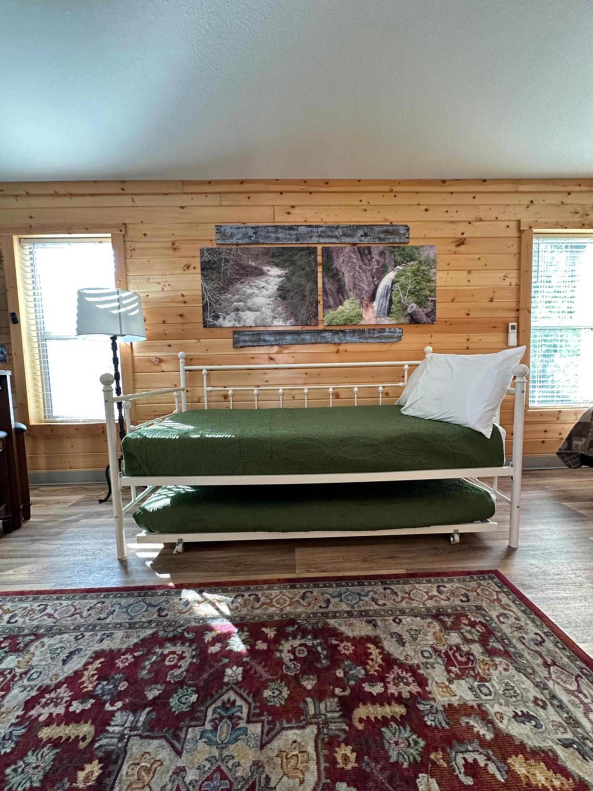 Packwood Lodge & Cabins photo 30
