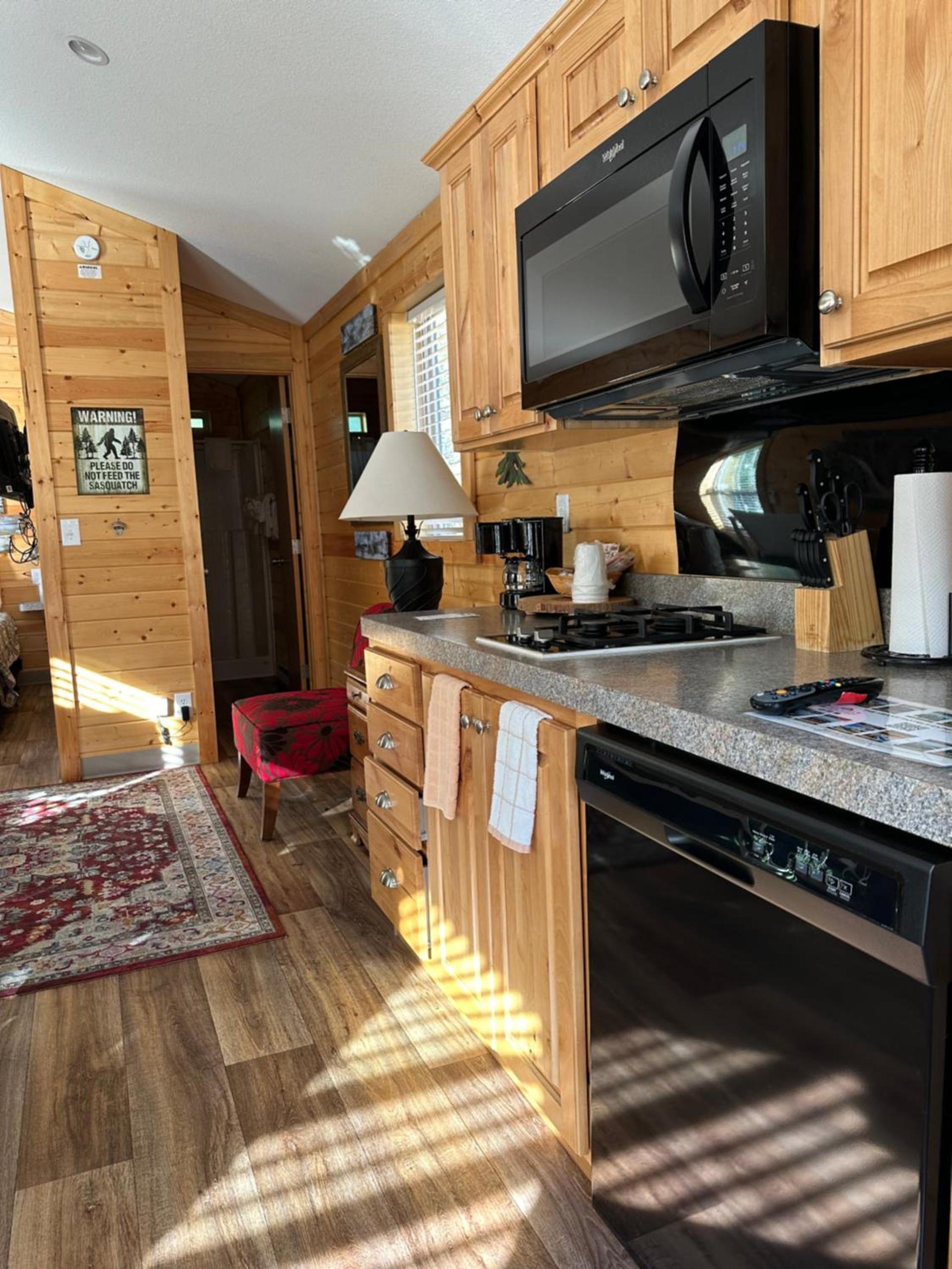 Packwood Lodge & Cabins photo 34