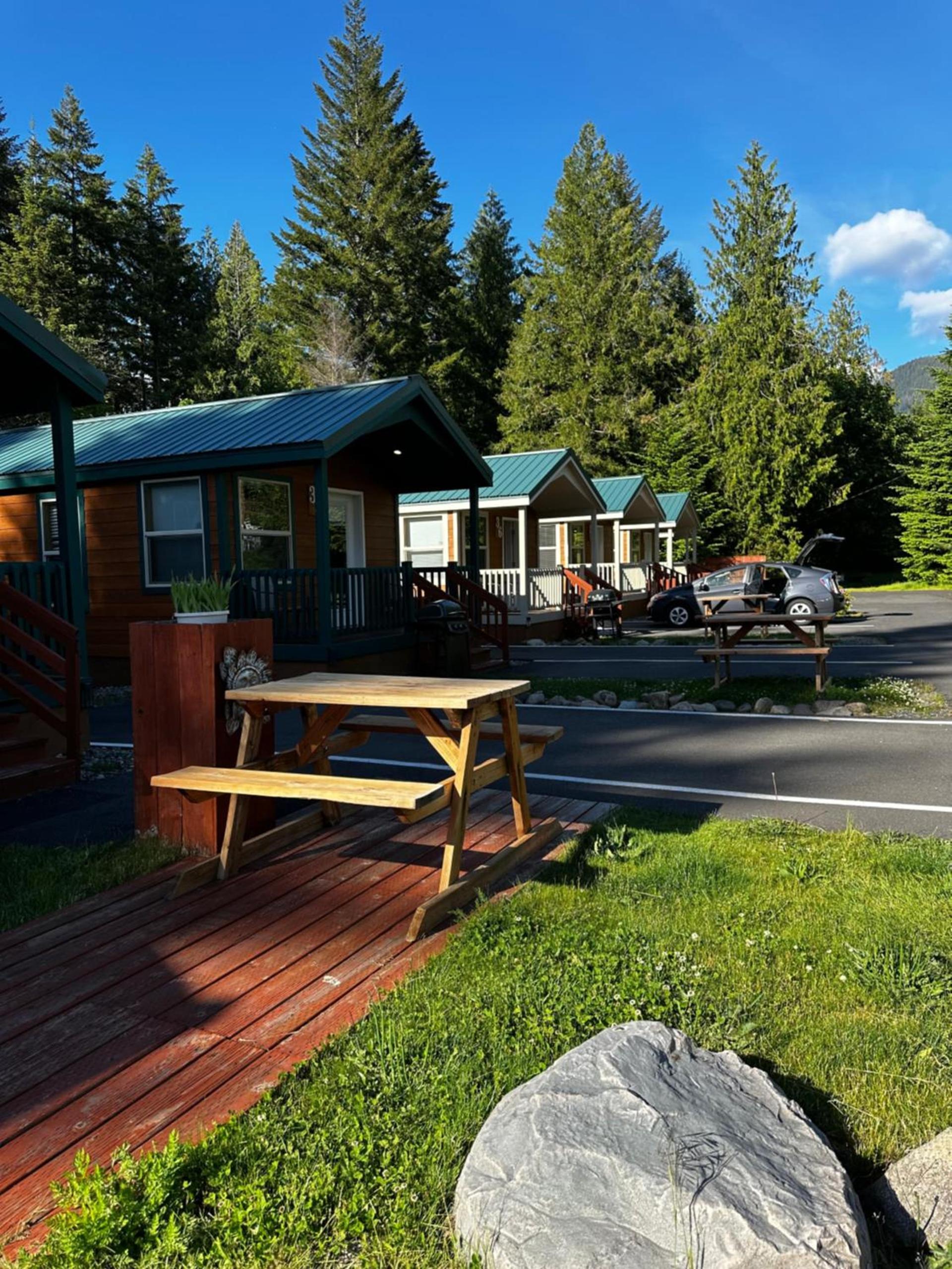 Packwood Lodge & Cabins photo 8