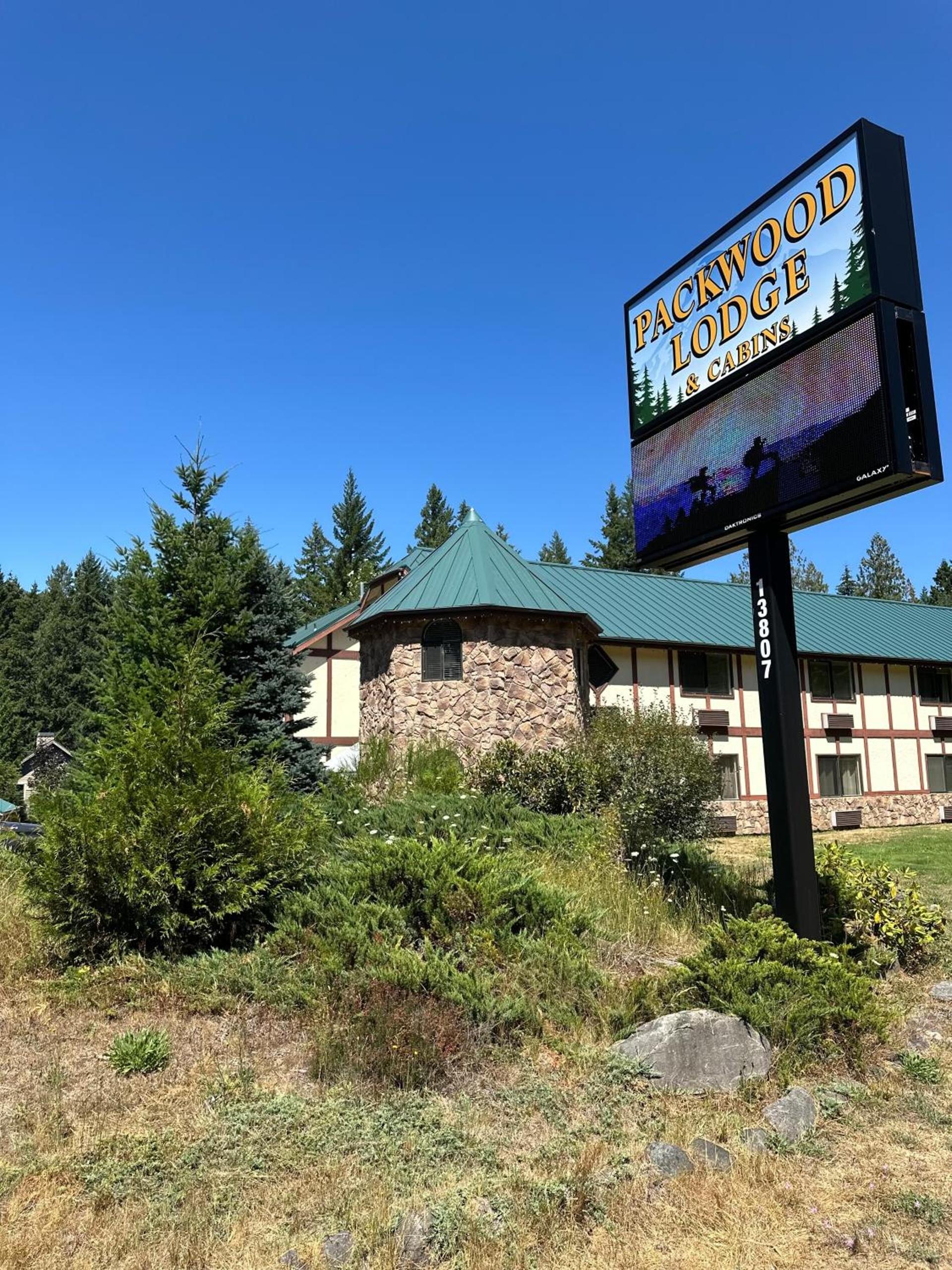 Packwood Lodge & Cabins photo 51