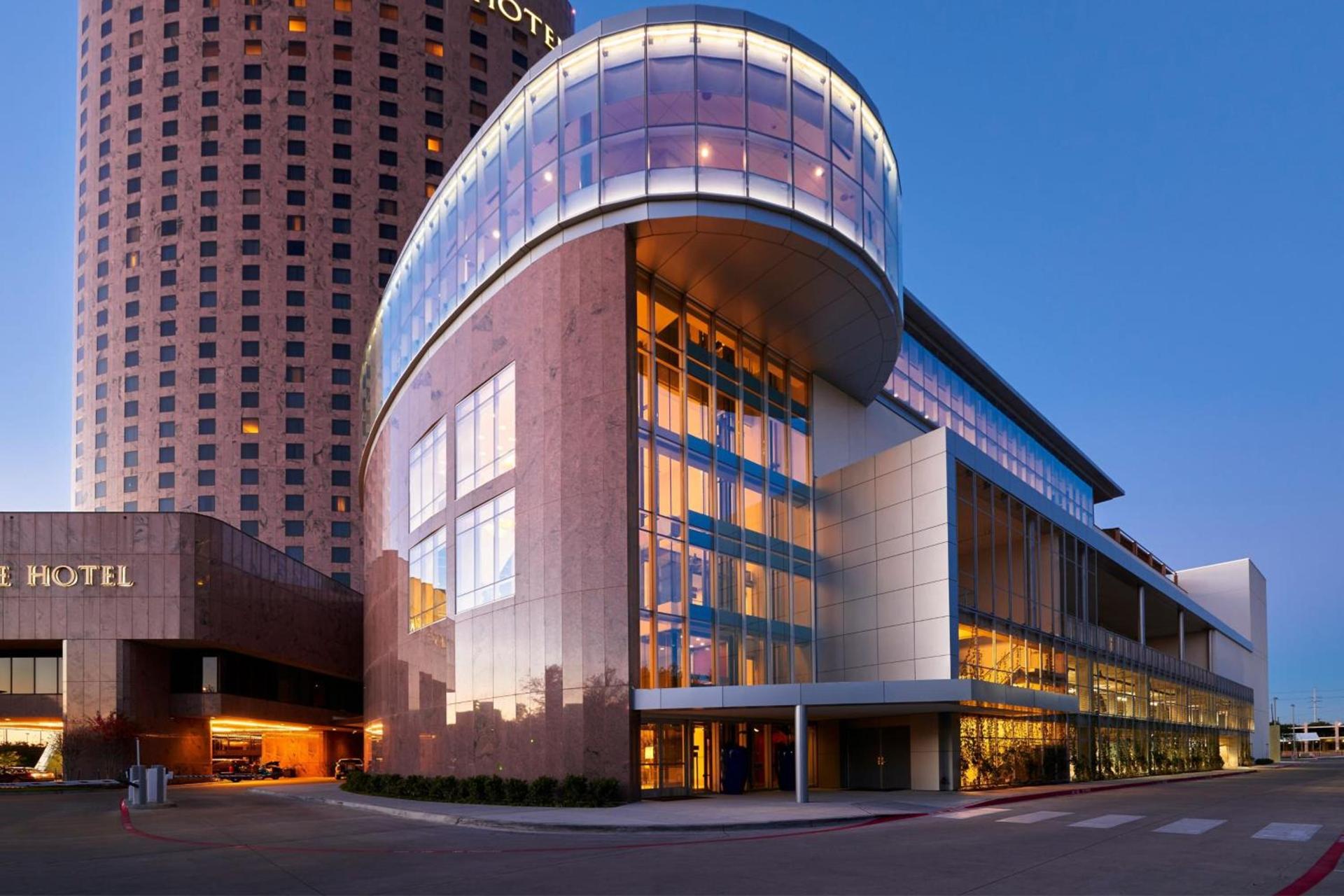 Renaissance Dallas Hotel photo 1