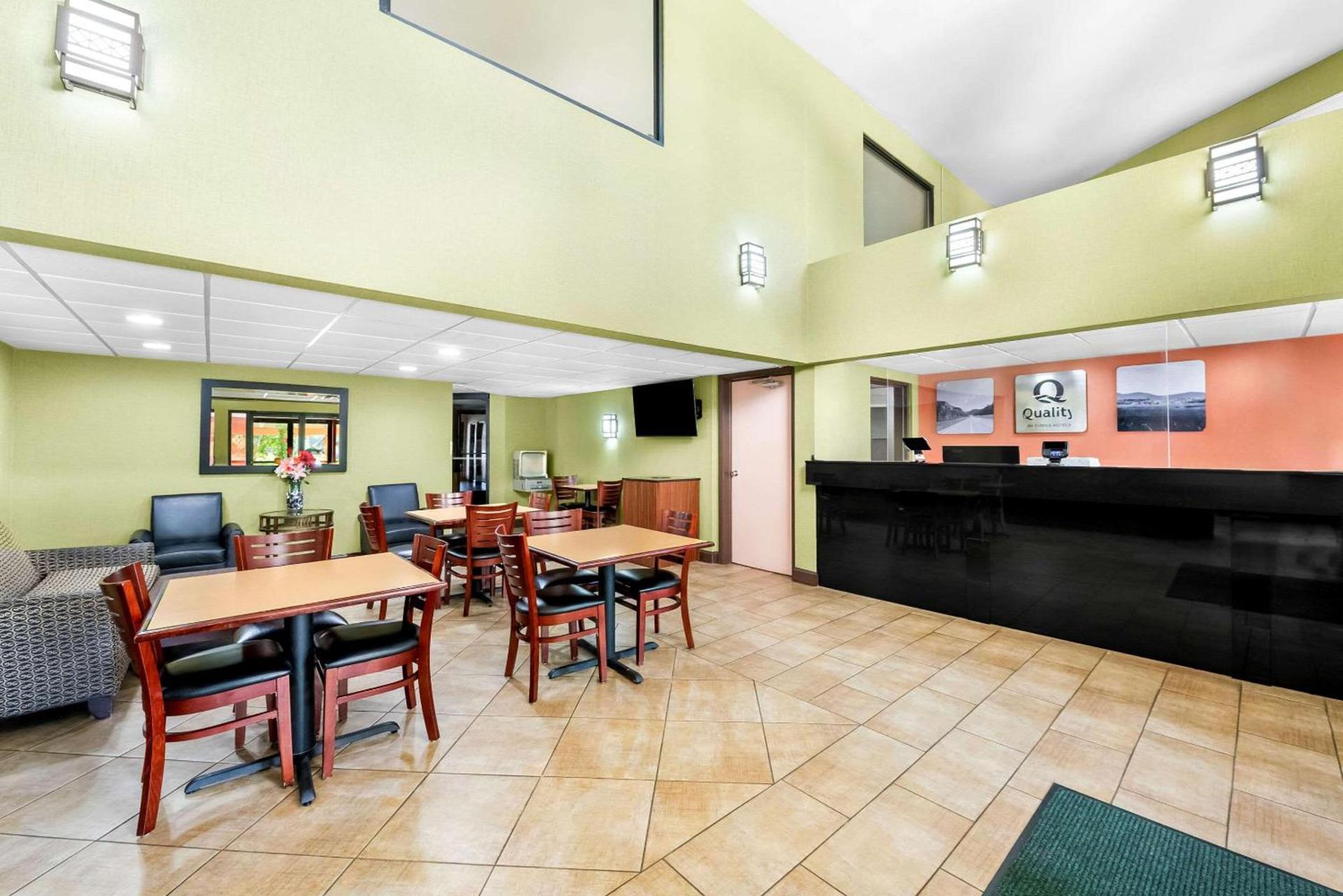 Quality Inn Selma - Smithfield photo 4
