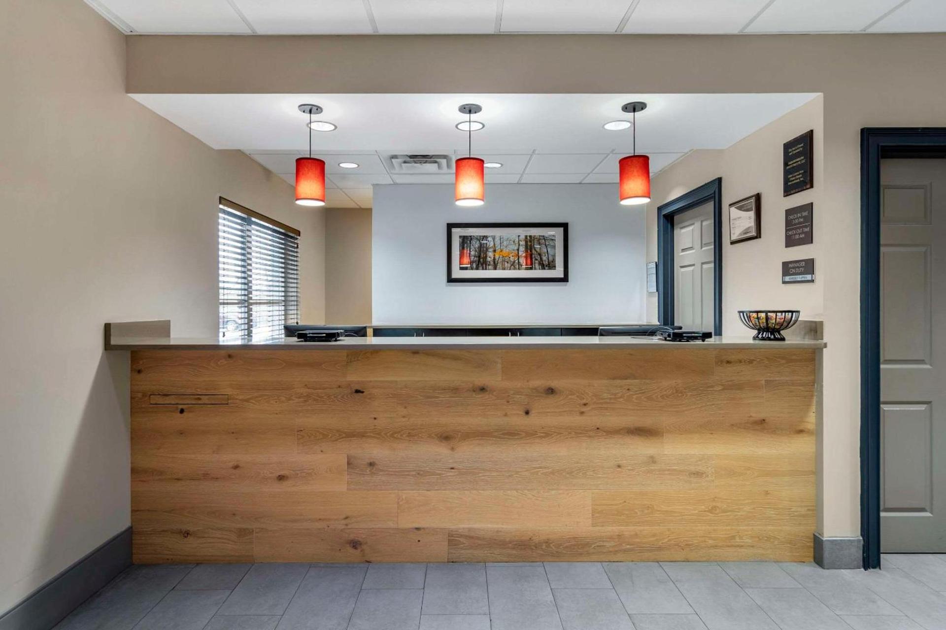 Comfort Inn & Suites Calhoun South photo 13