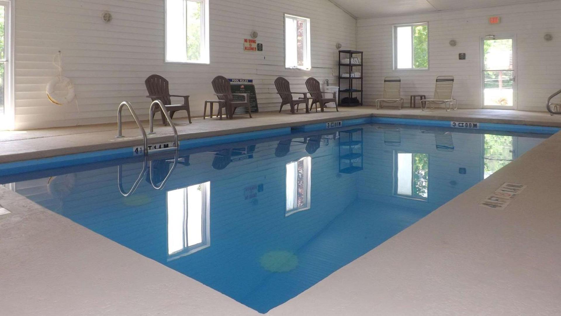 Clarion Pointe-Dillard near Blue Ridge Mountains photo 28