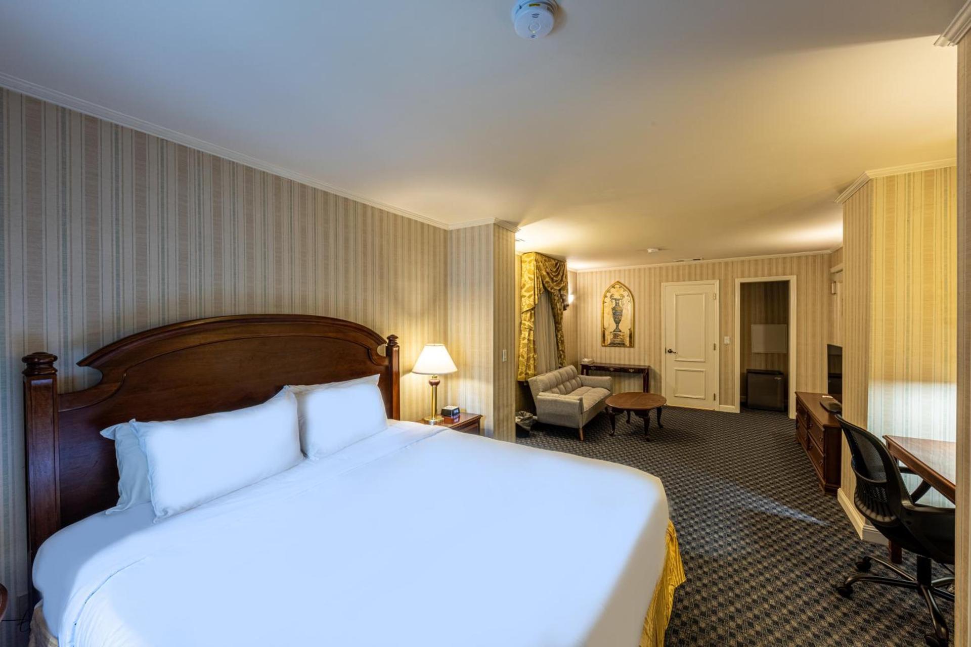 Hotel Stanford photo 12